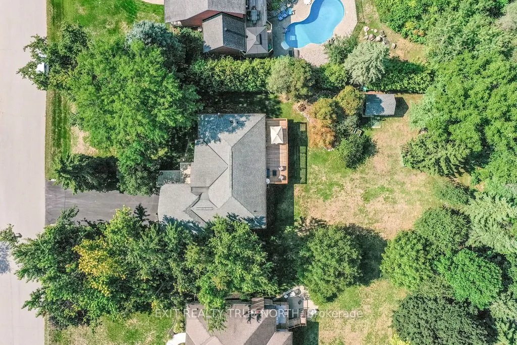 28 Nicholson Crescent