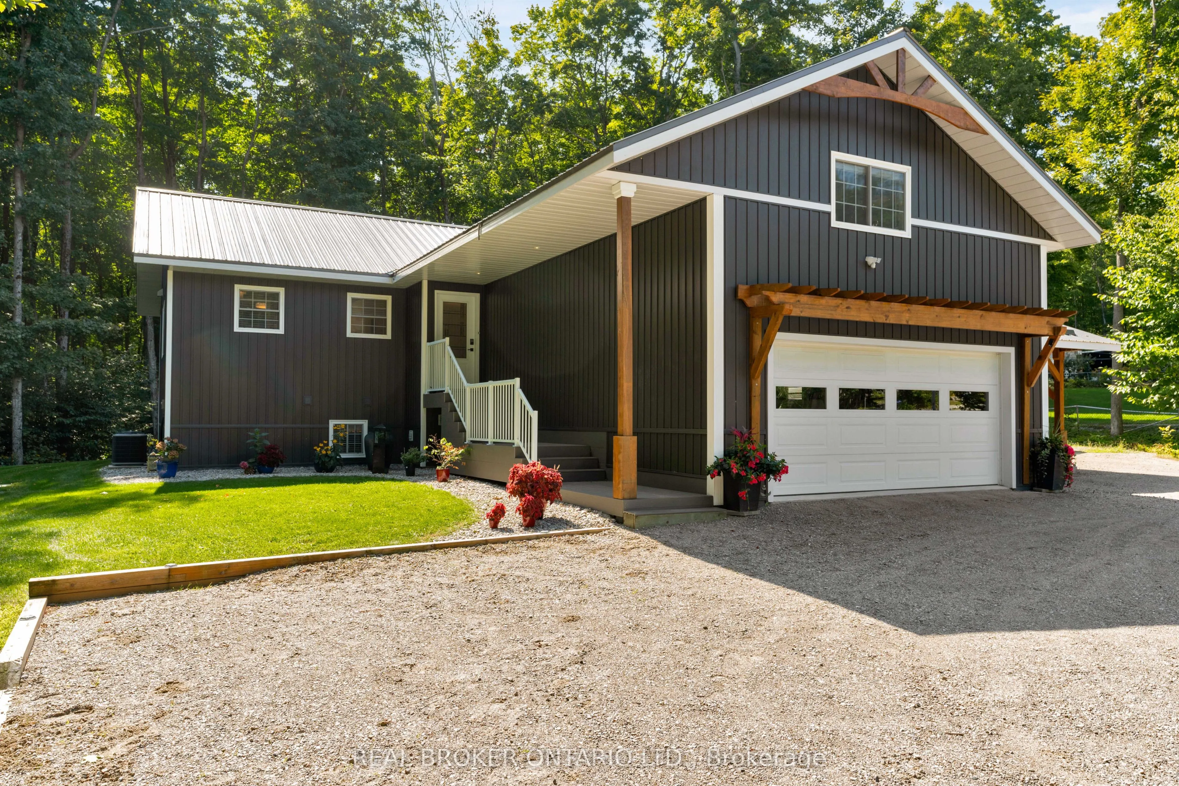 122 Timcourt Drive