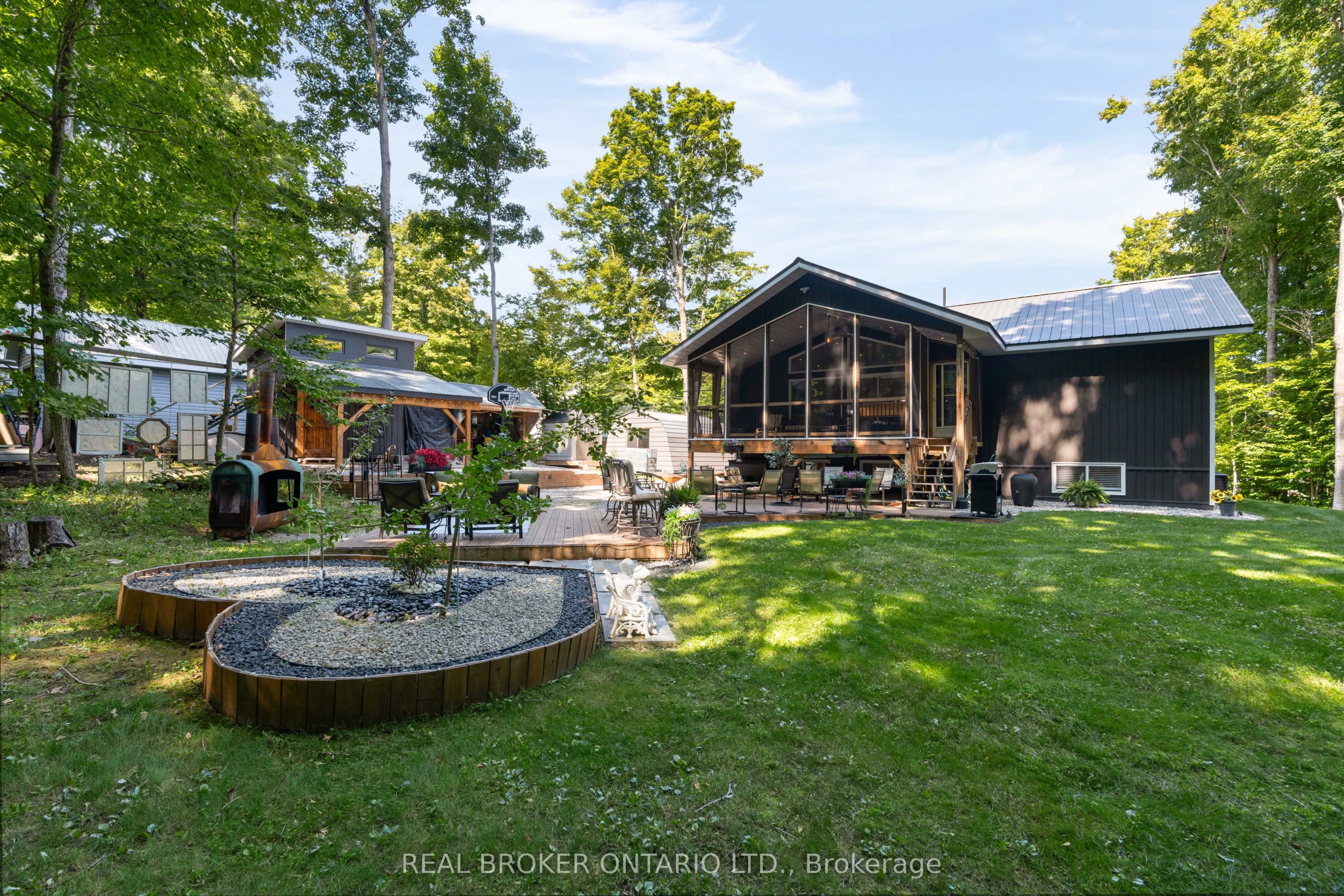 122 Timcourt Drive