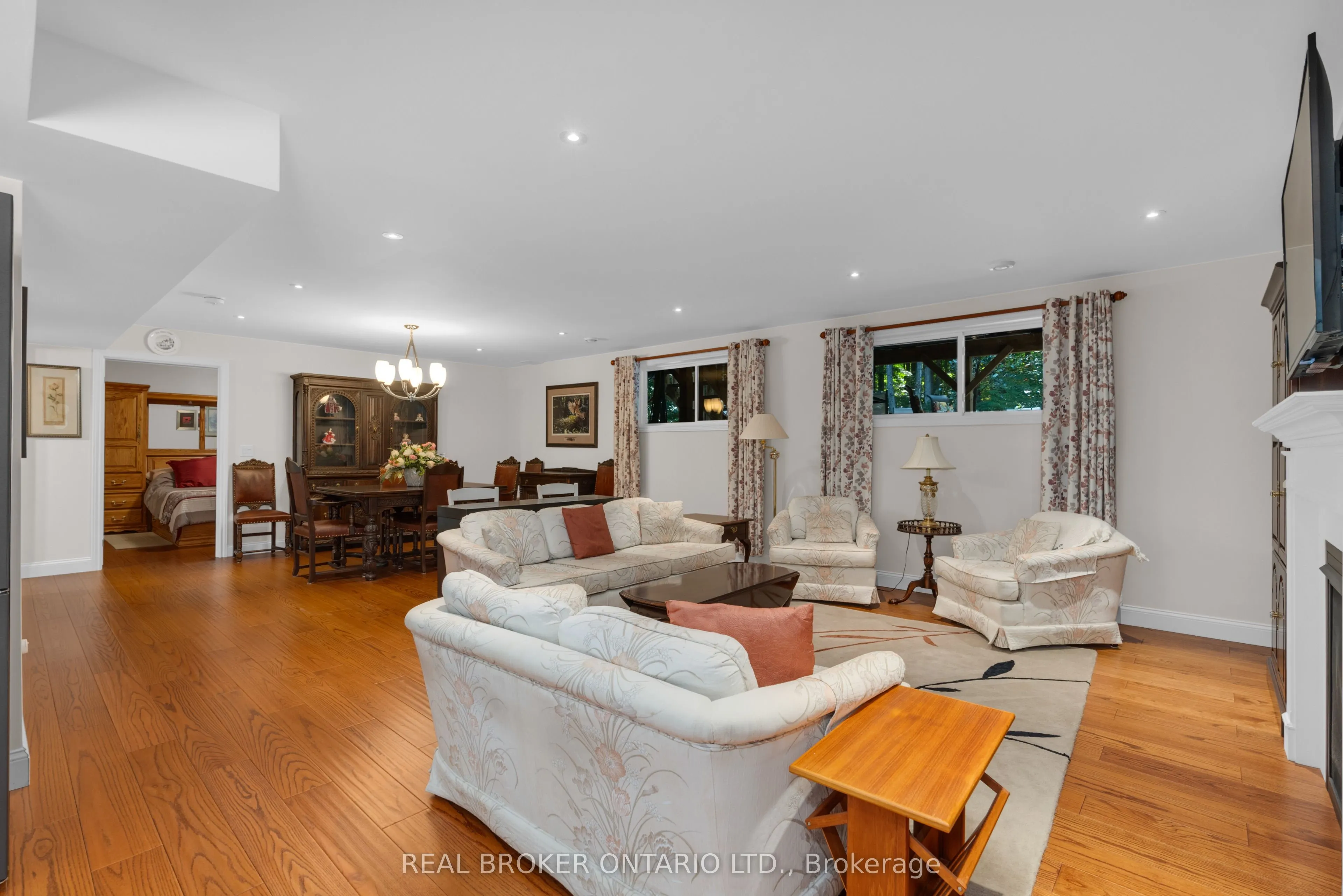 122 Timcourt Drive
