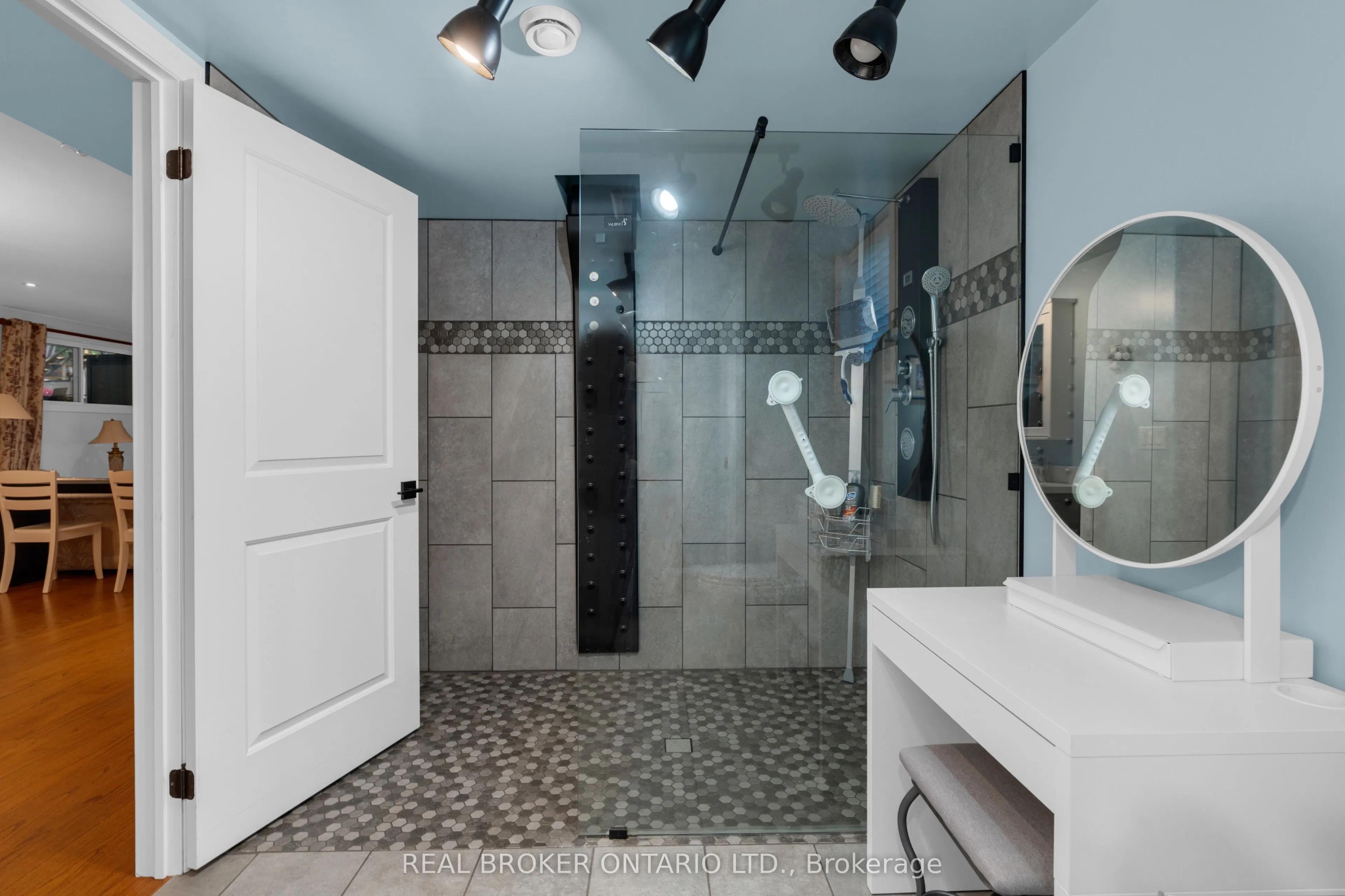 122 Timcourt Drive