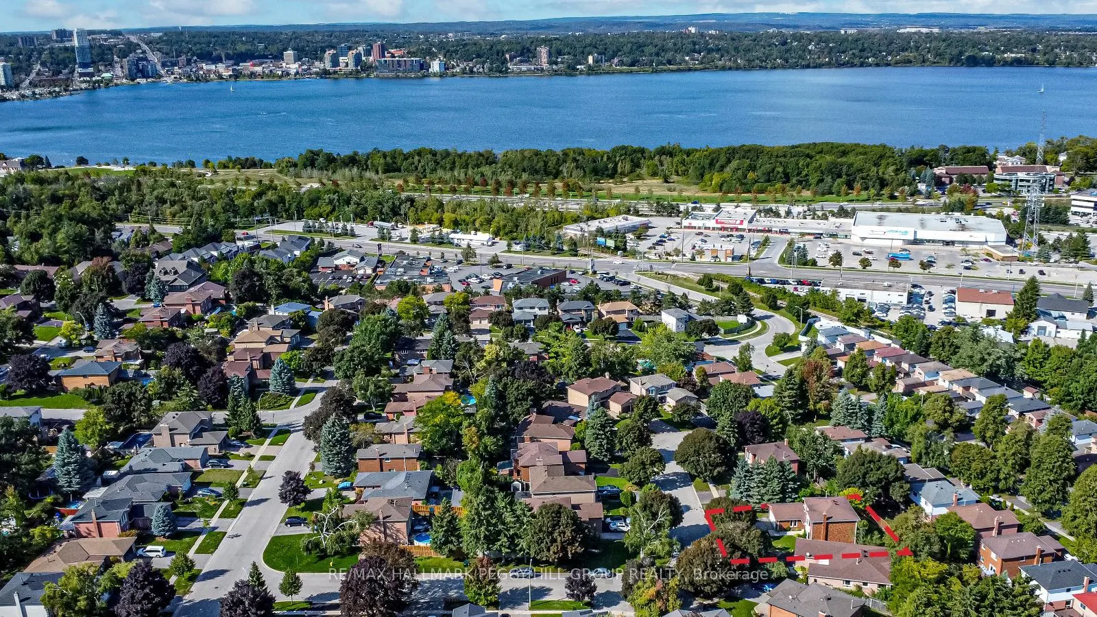 16 Autumn Lane, #Upper