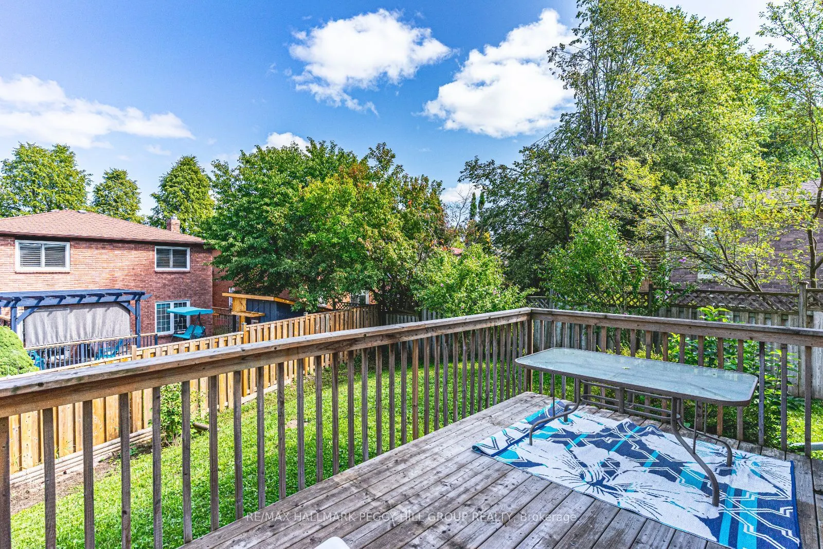 16 Autumn Lane, #Upper