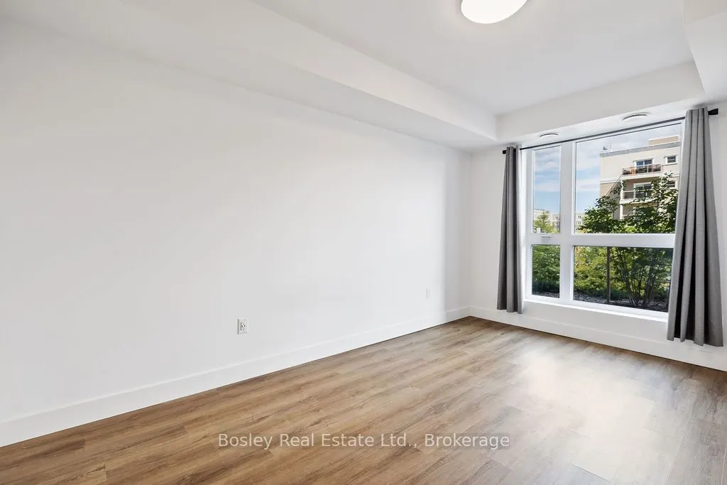 4 Kimberley Lane, #106
