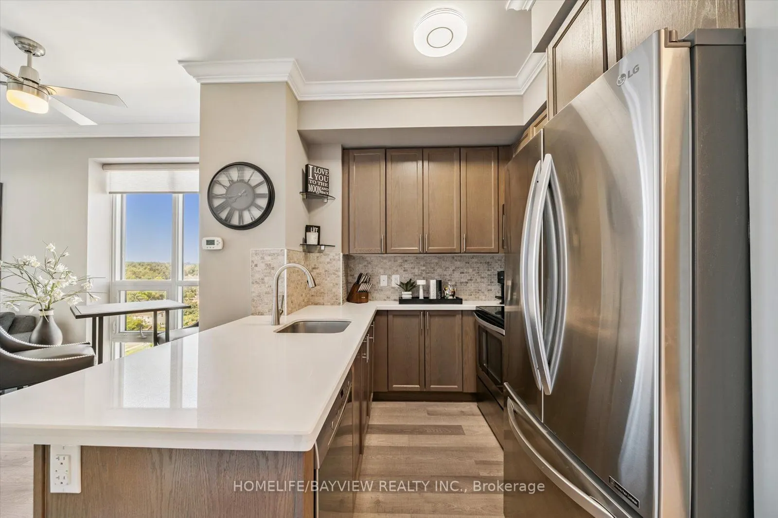 111 Worsley Street, #703