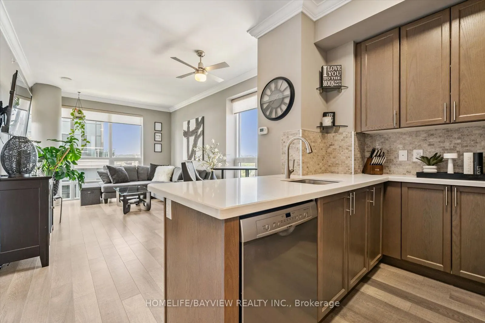 111 Worsley Street, #703