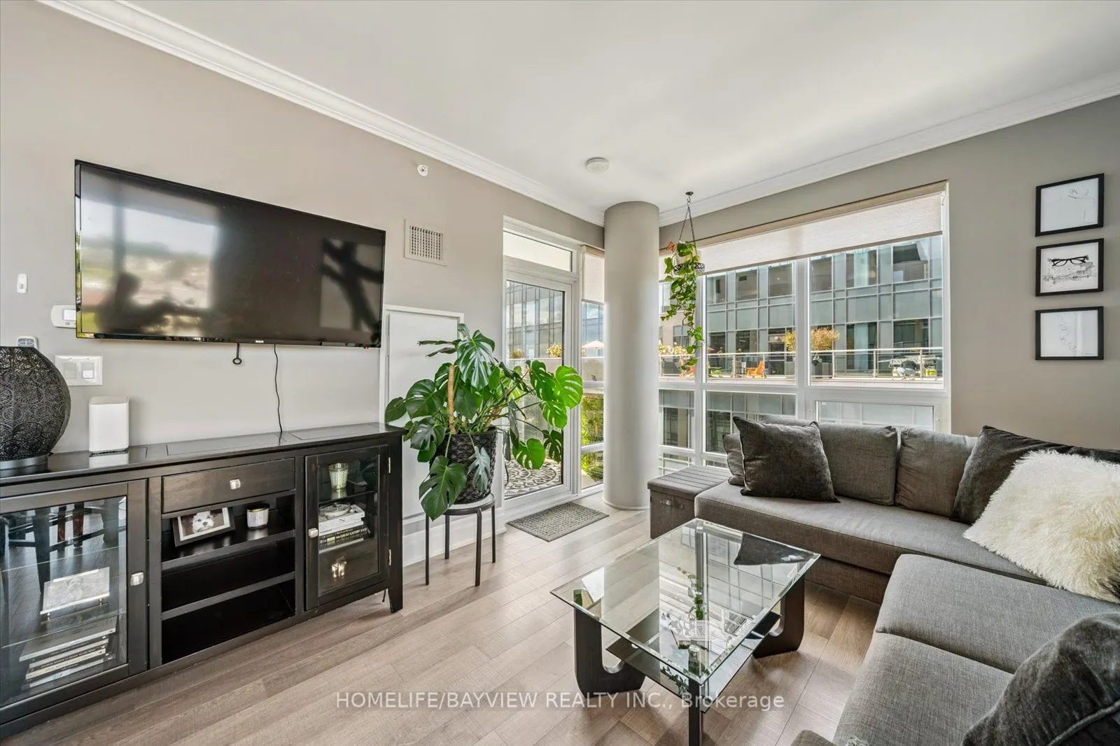 111 Worsley Street, #703