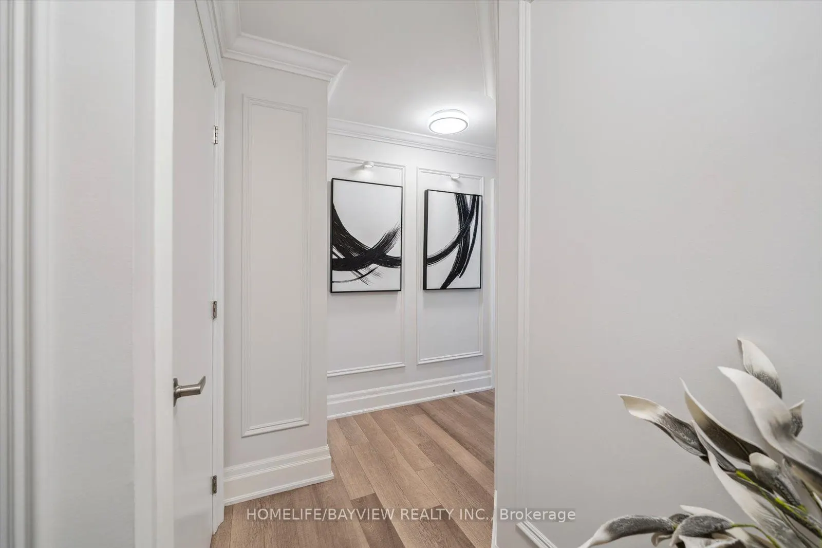 111 Worsley Street, #703