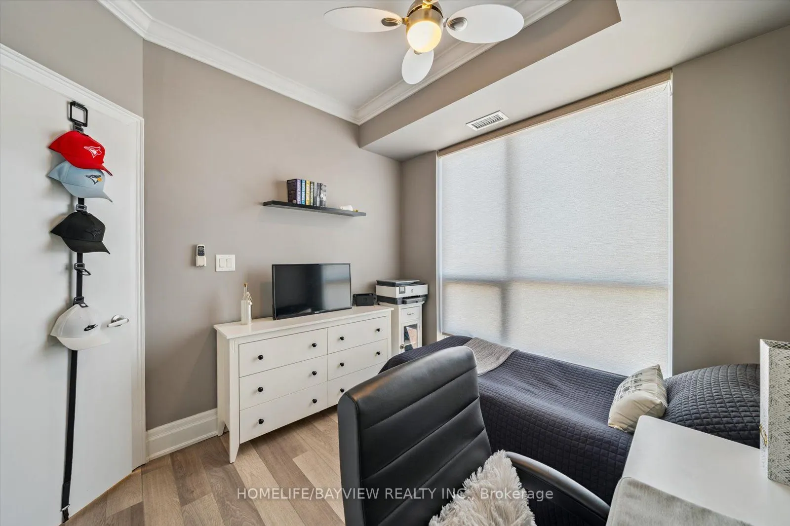 111 Worsley Street, #703