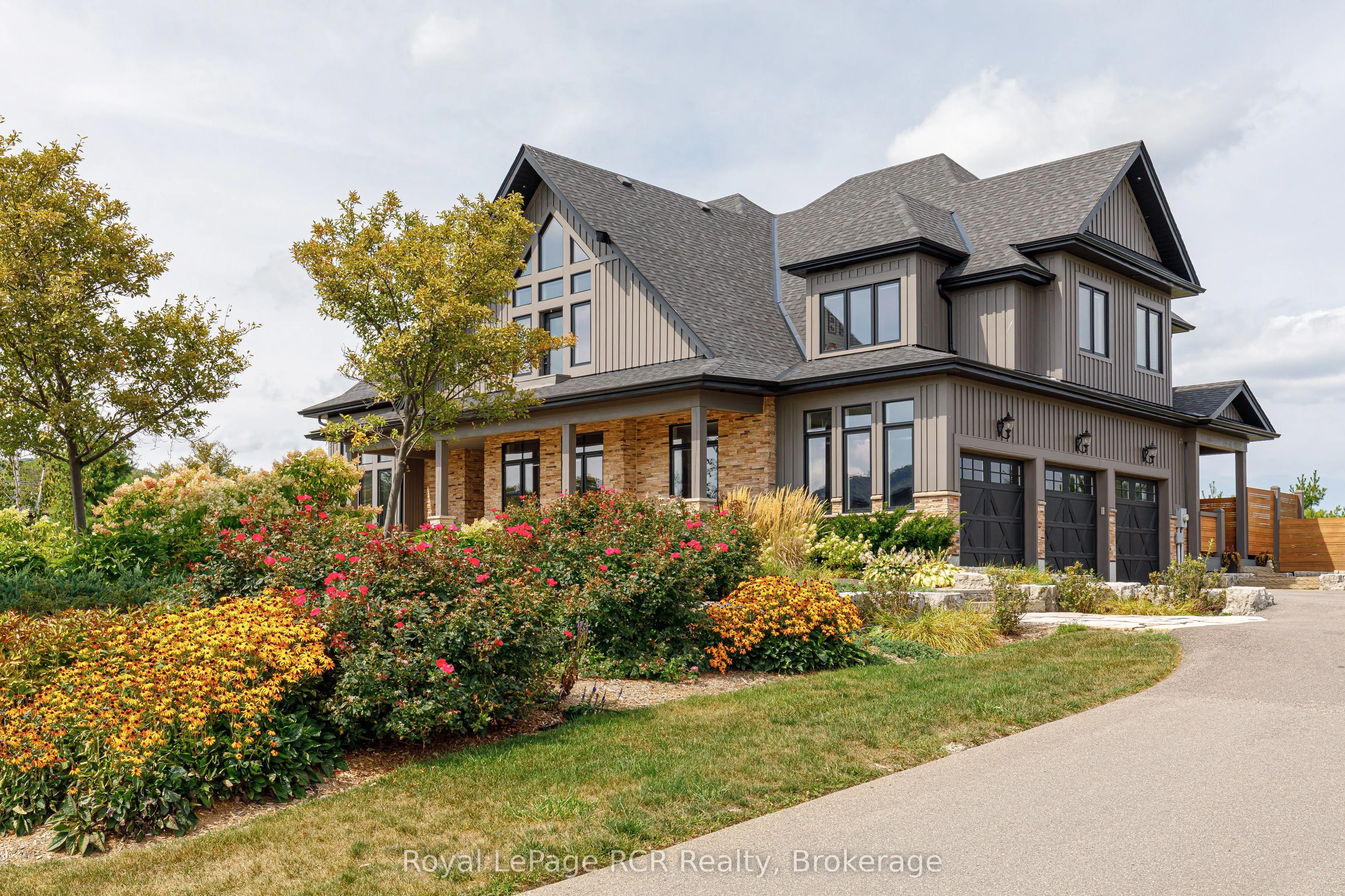 4 Meadowlark Way