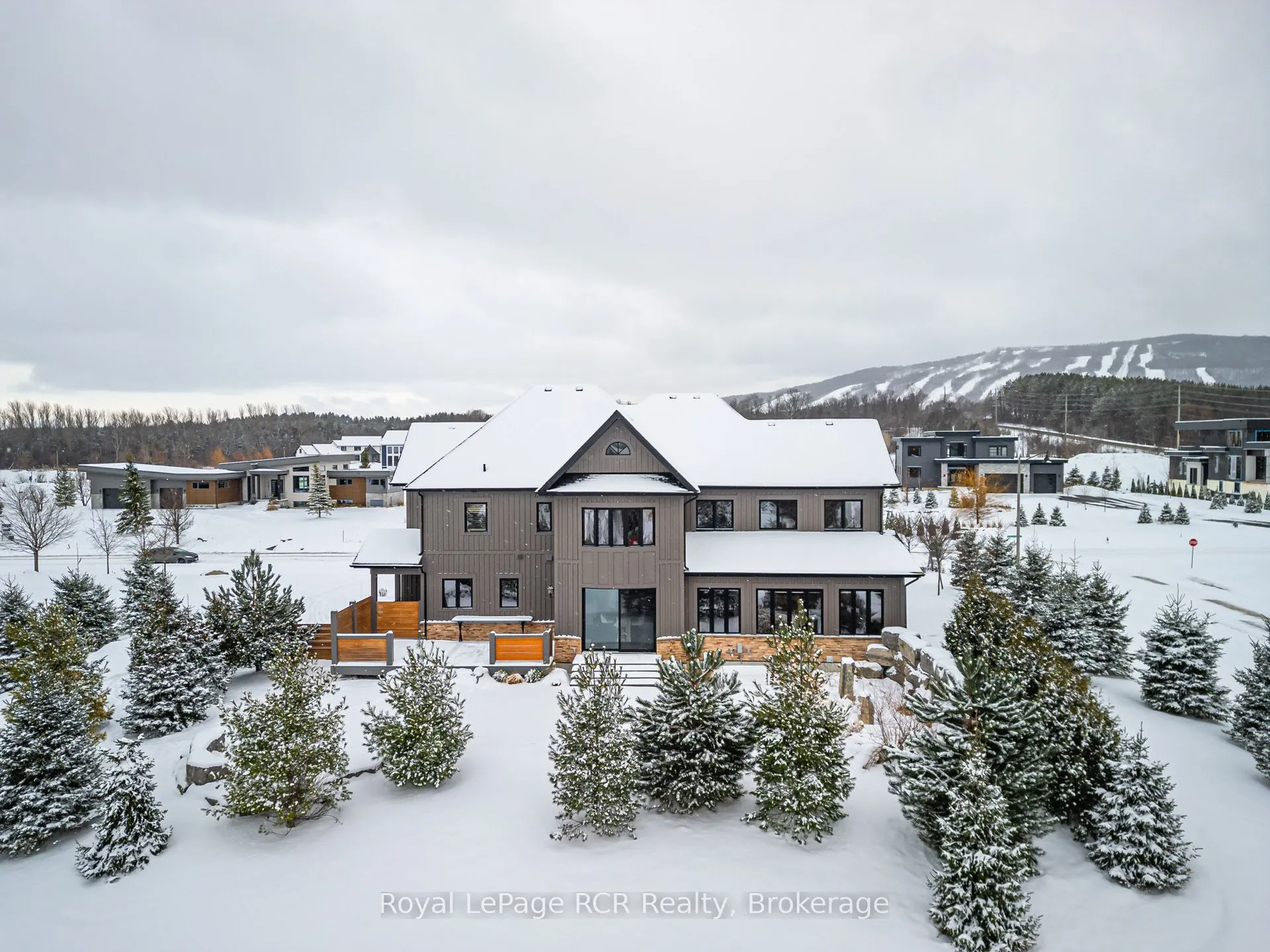 4 Meadowlark Way