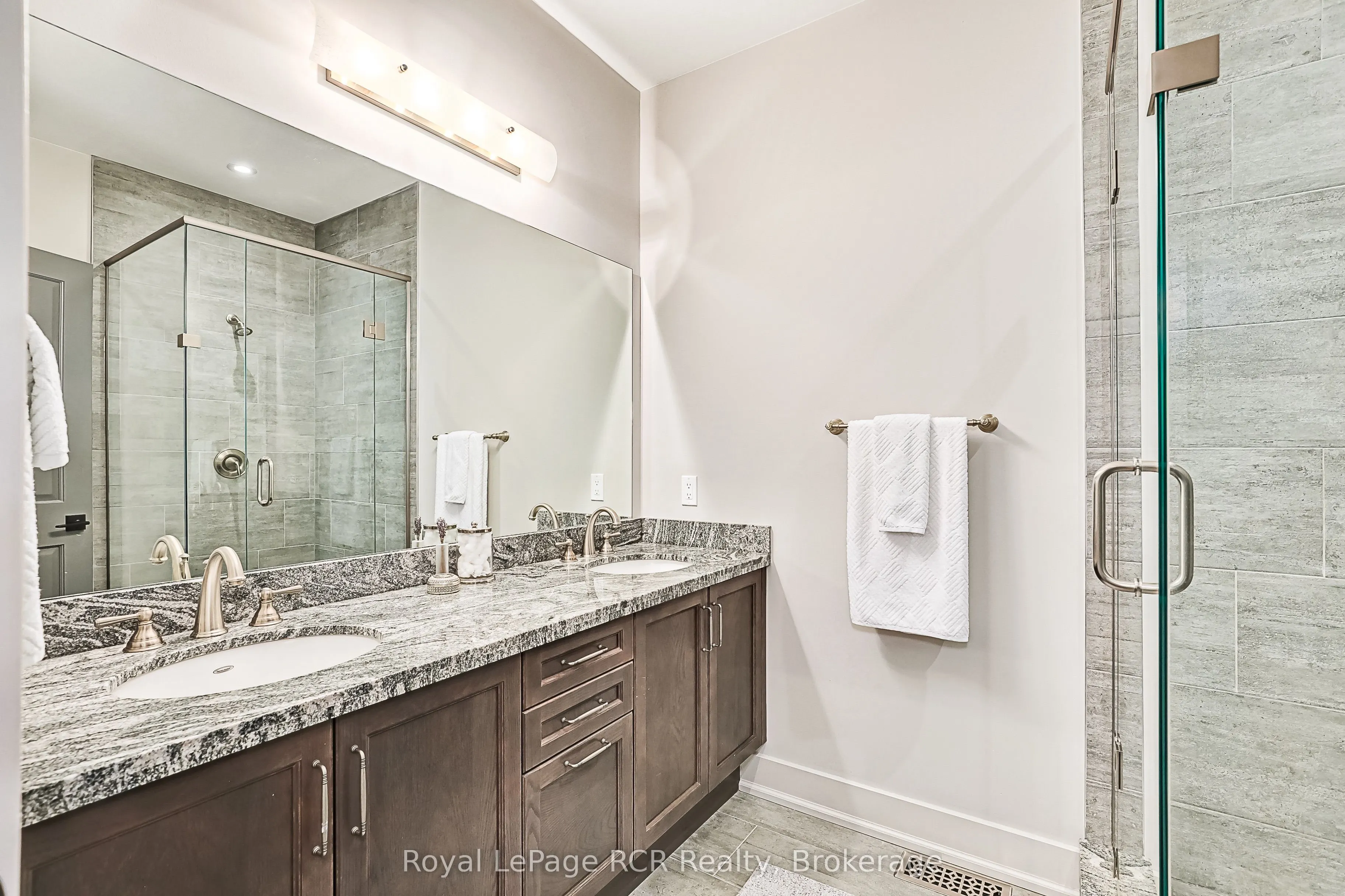 4 Meadowlark Way