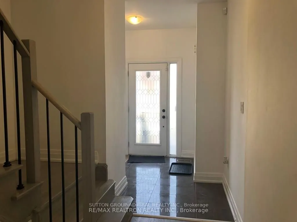 112 Fairlane Avenue