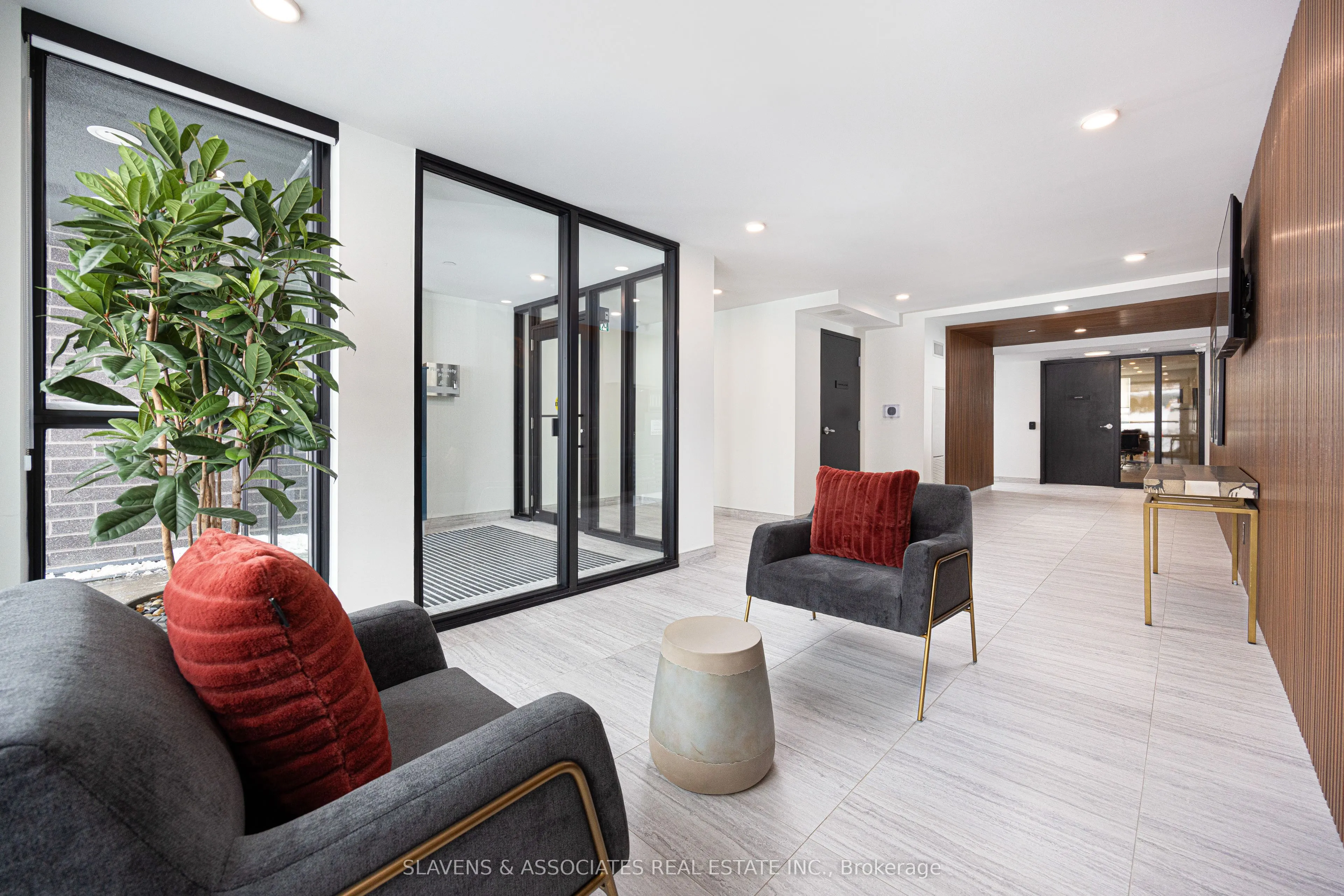 41 Johnson Street, #1104