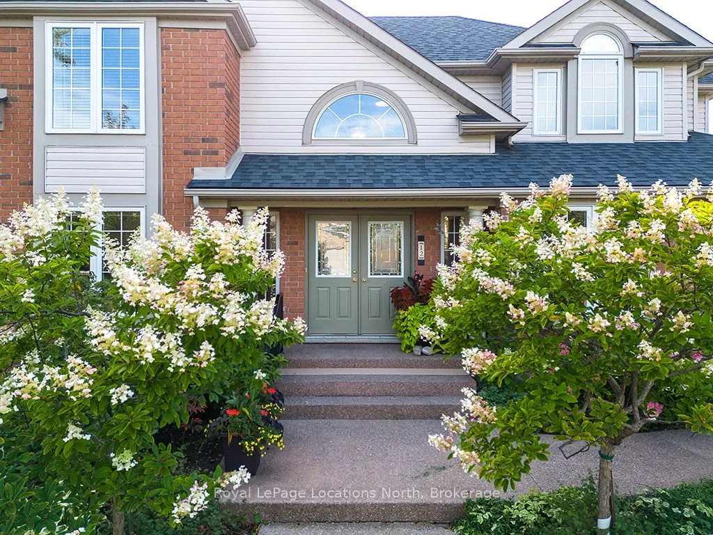 12 Georgian Meadows Drive
