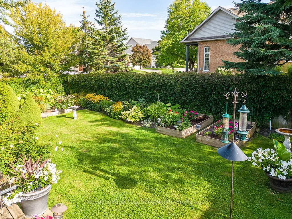 12 Georgian Meadows Drive