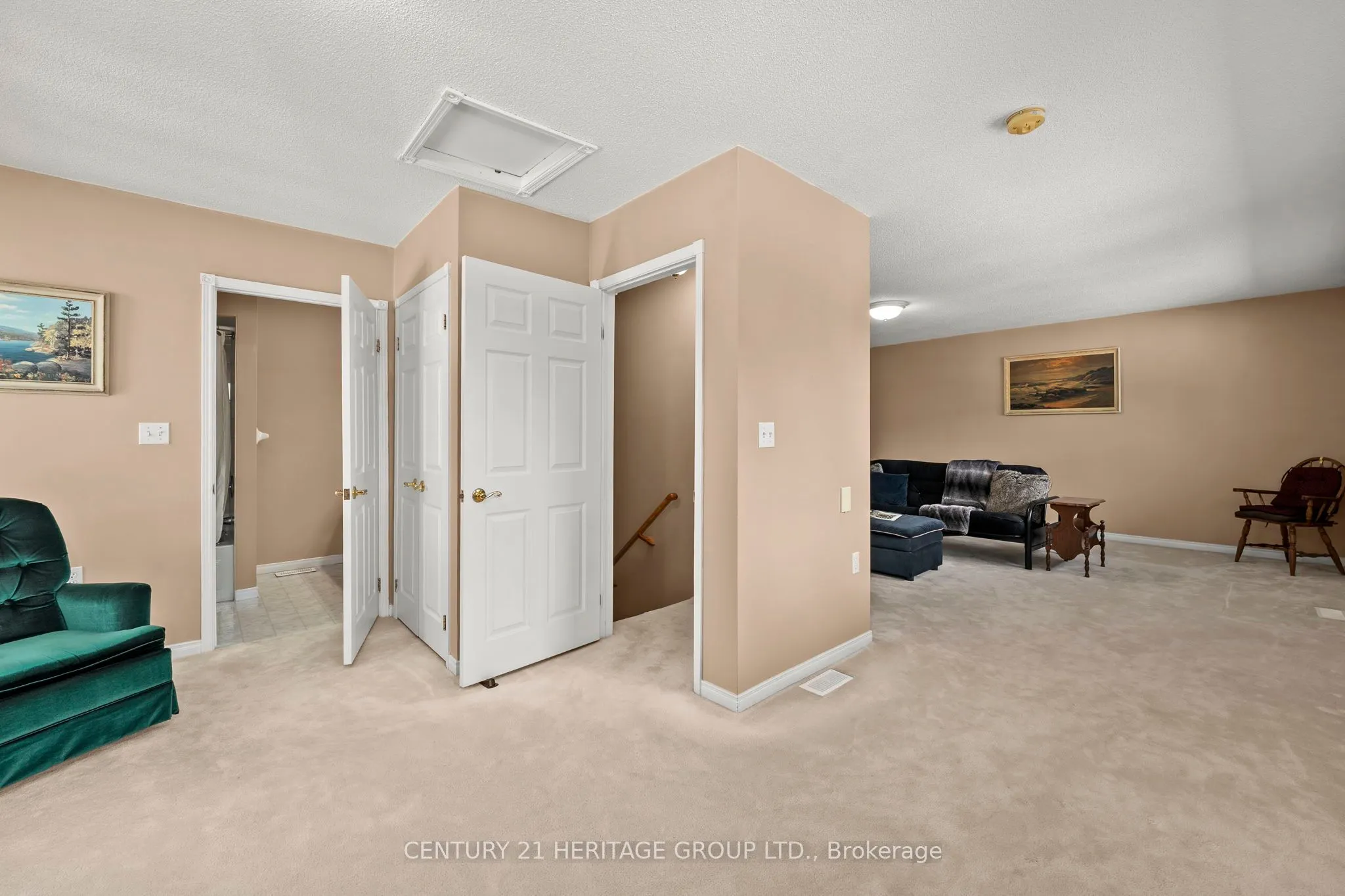 40 Museum Drive, #408