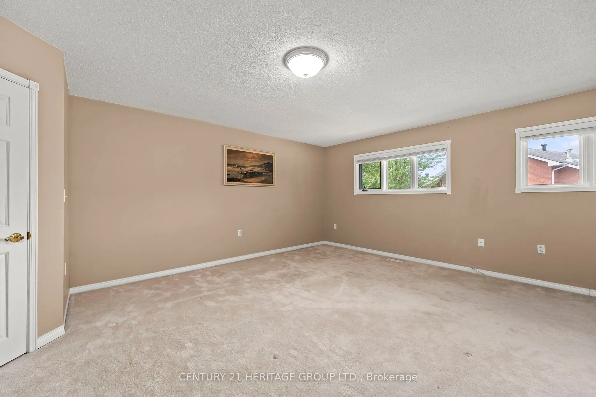 40 Museum Drive, #408