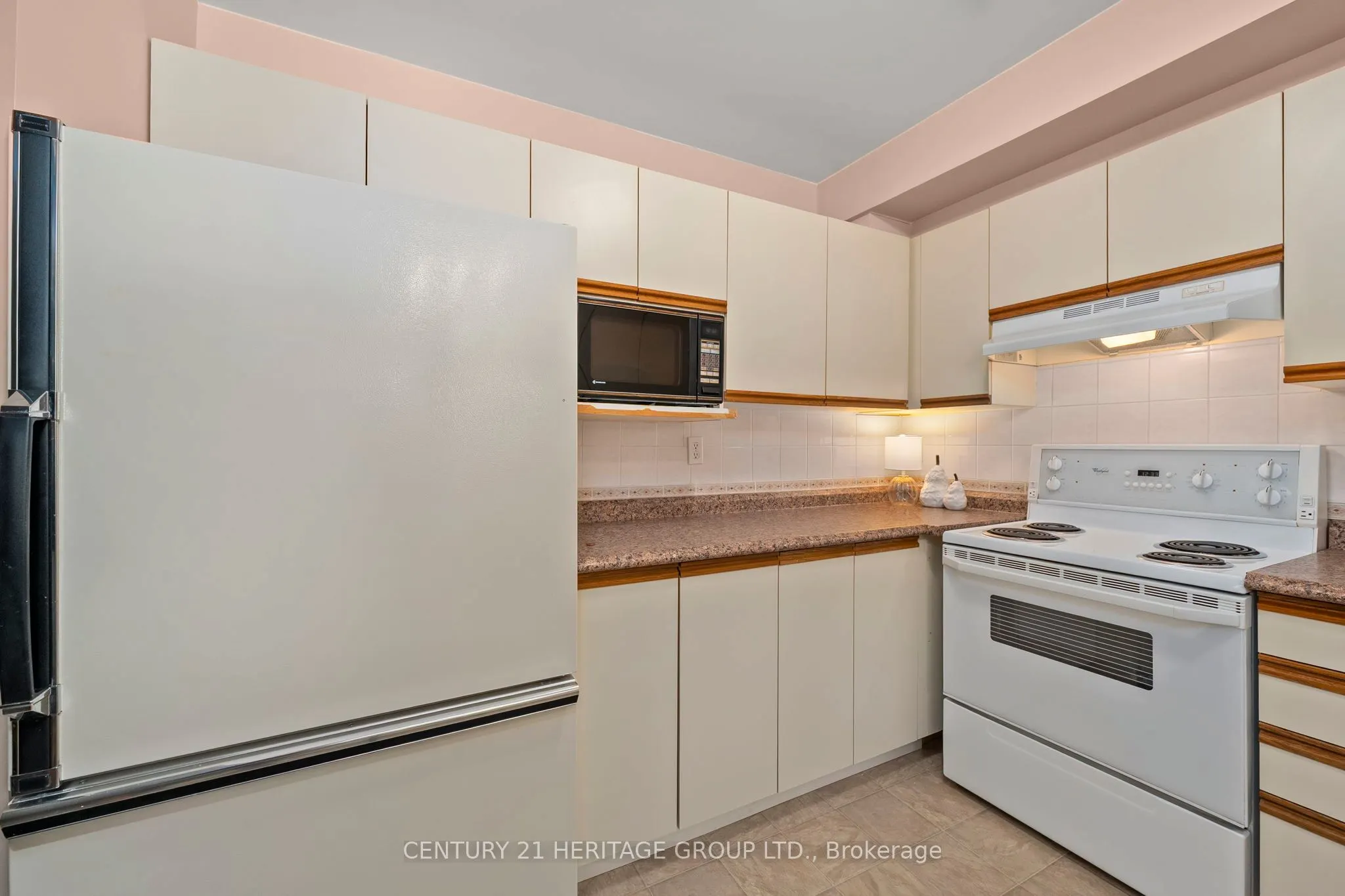 40 Museum Drive, #408
