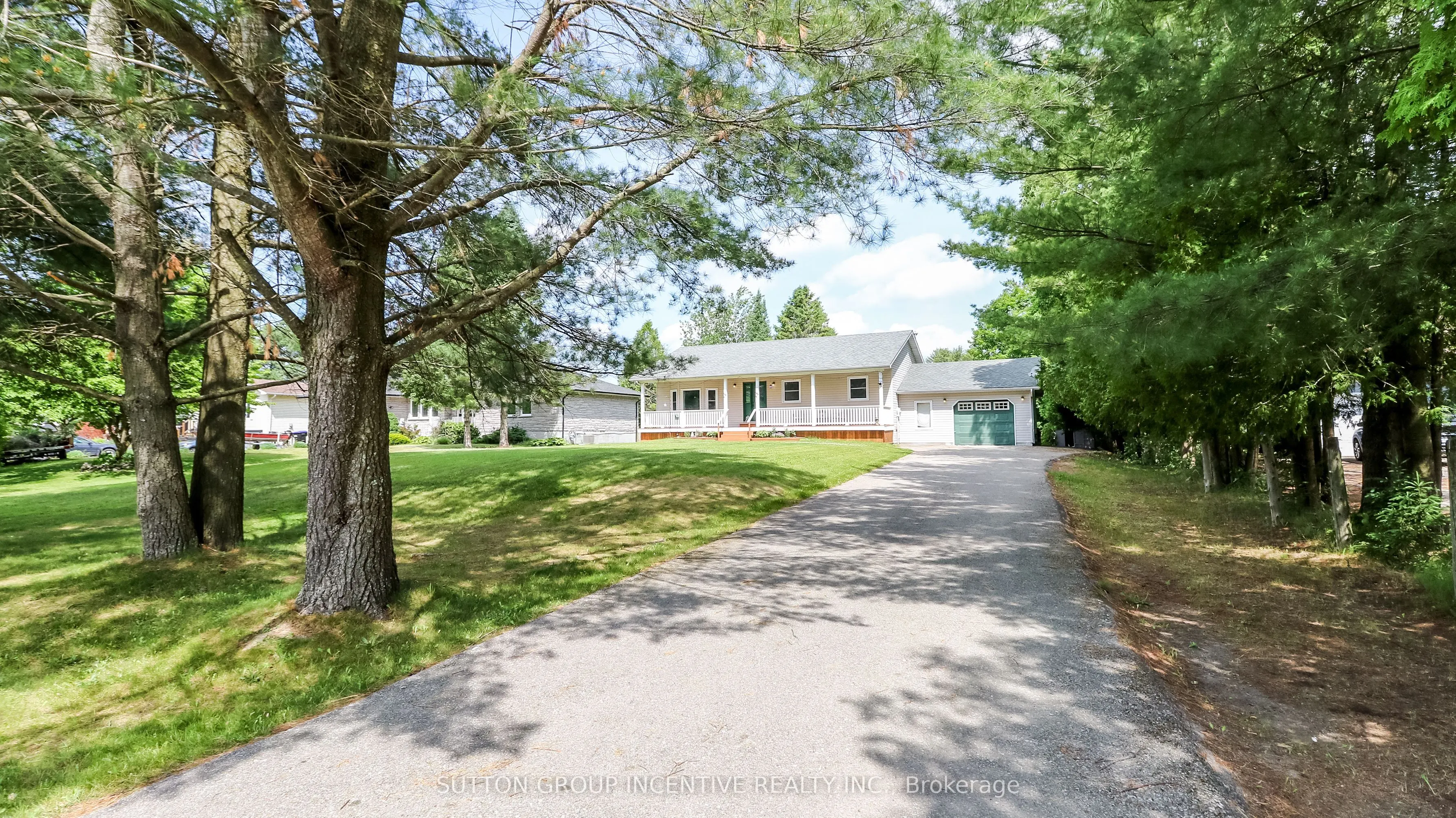 54 Mill Street E