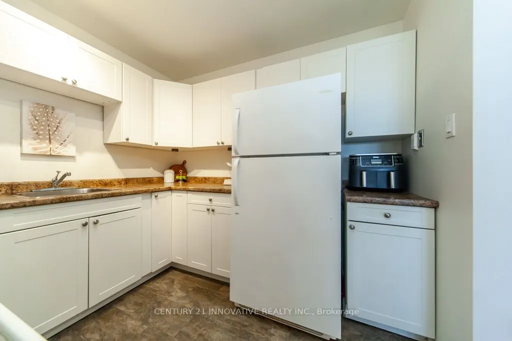 126 Bell Farm Road, #B03