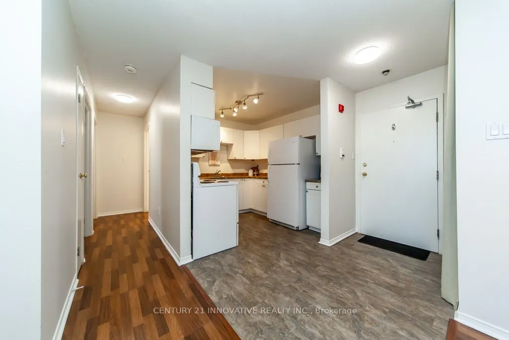 126 Bell Farm Road, #B03