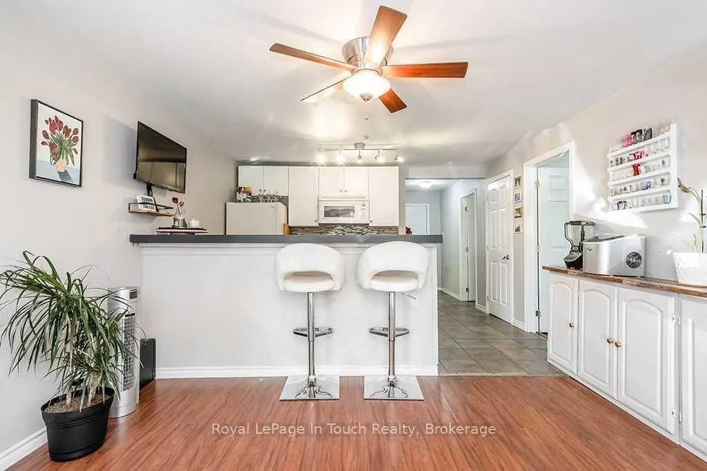 419 Robins Point Road