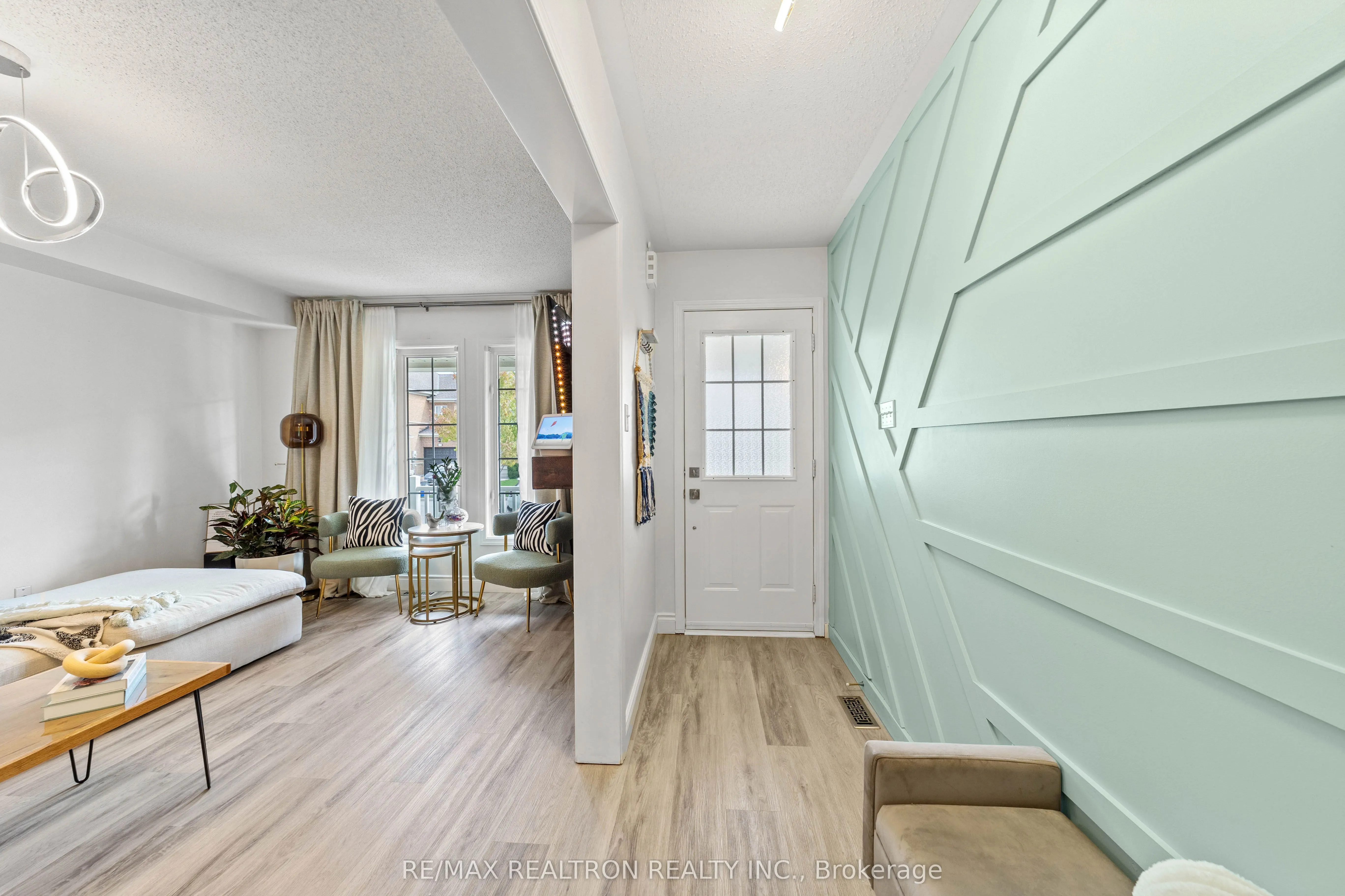 24 Succession Crescent
