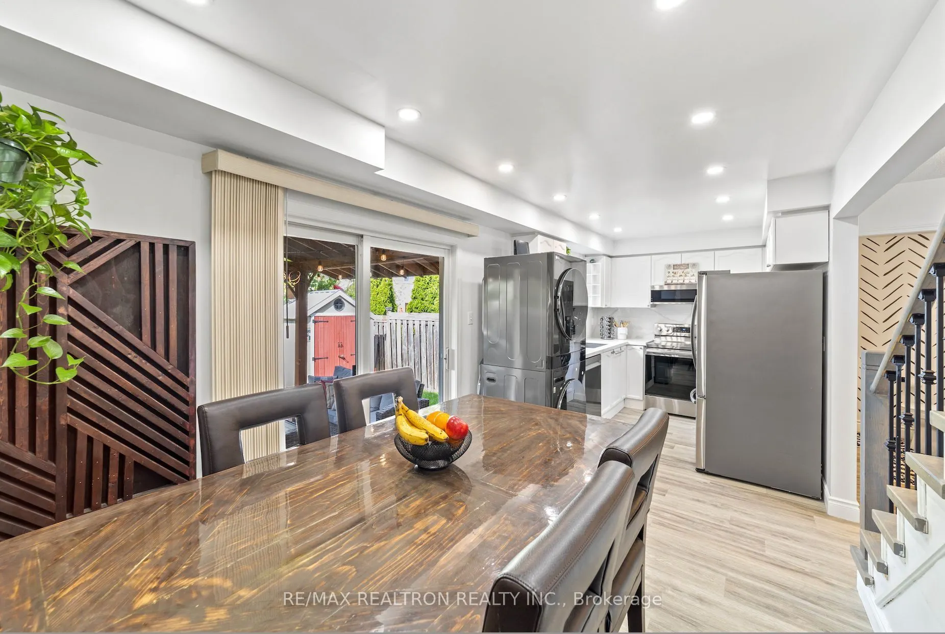 24 Succession Crescent