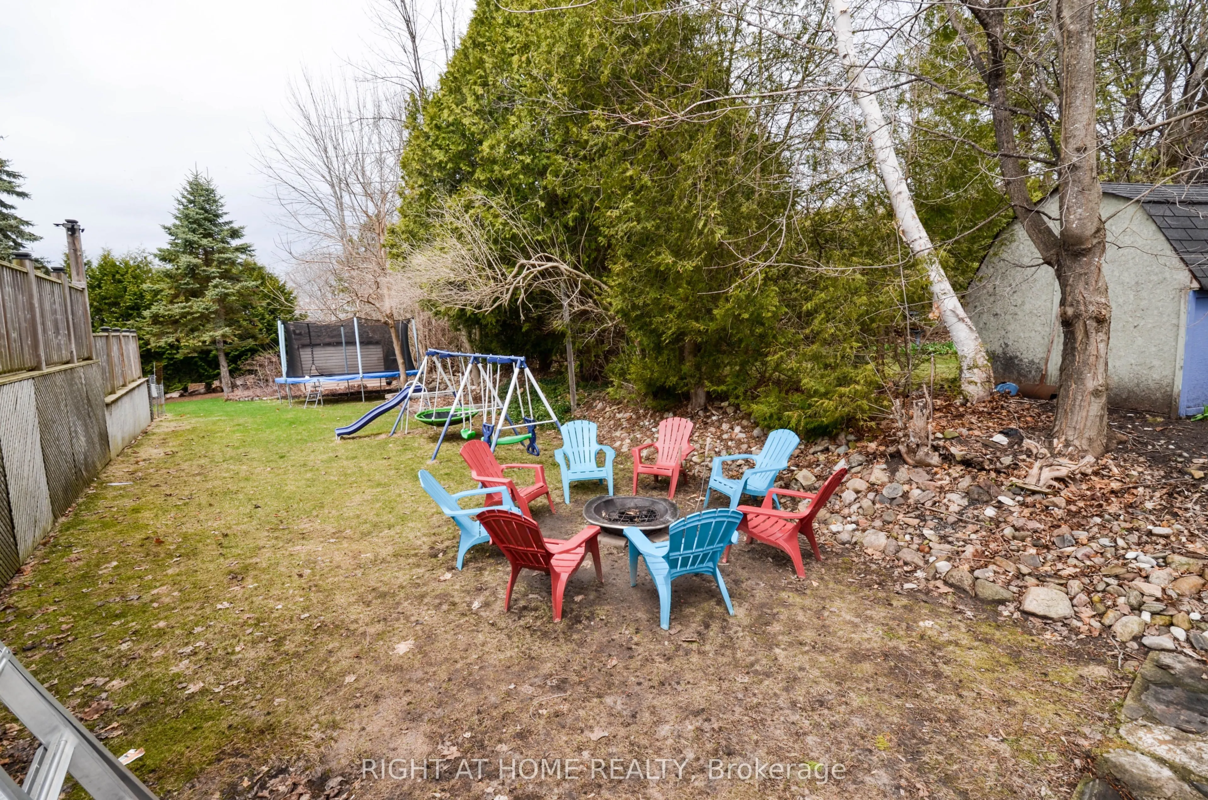 49 WINFIELD Drive