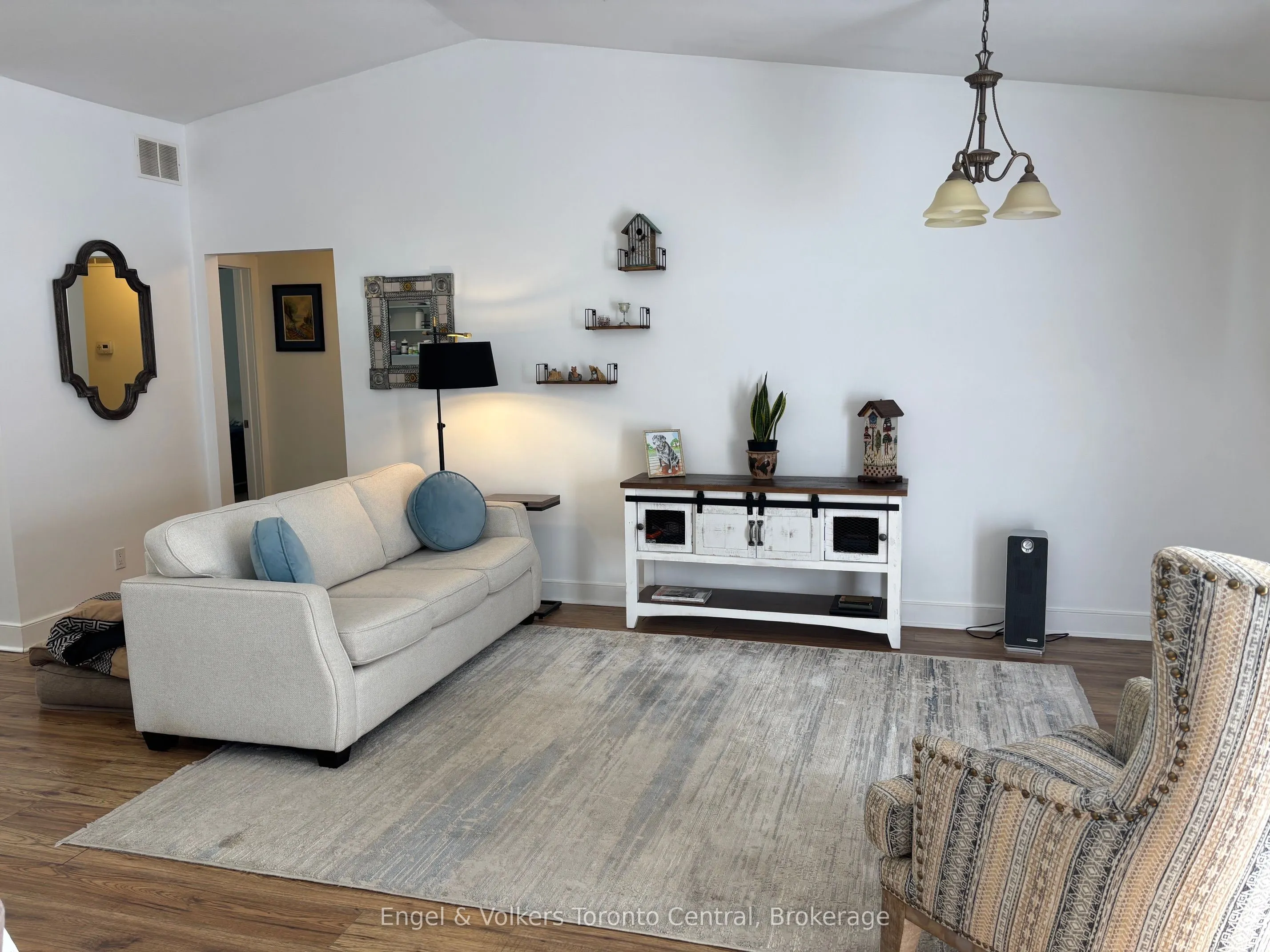 429 Oxbow Crescent, #17