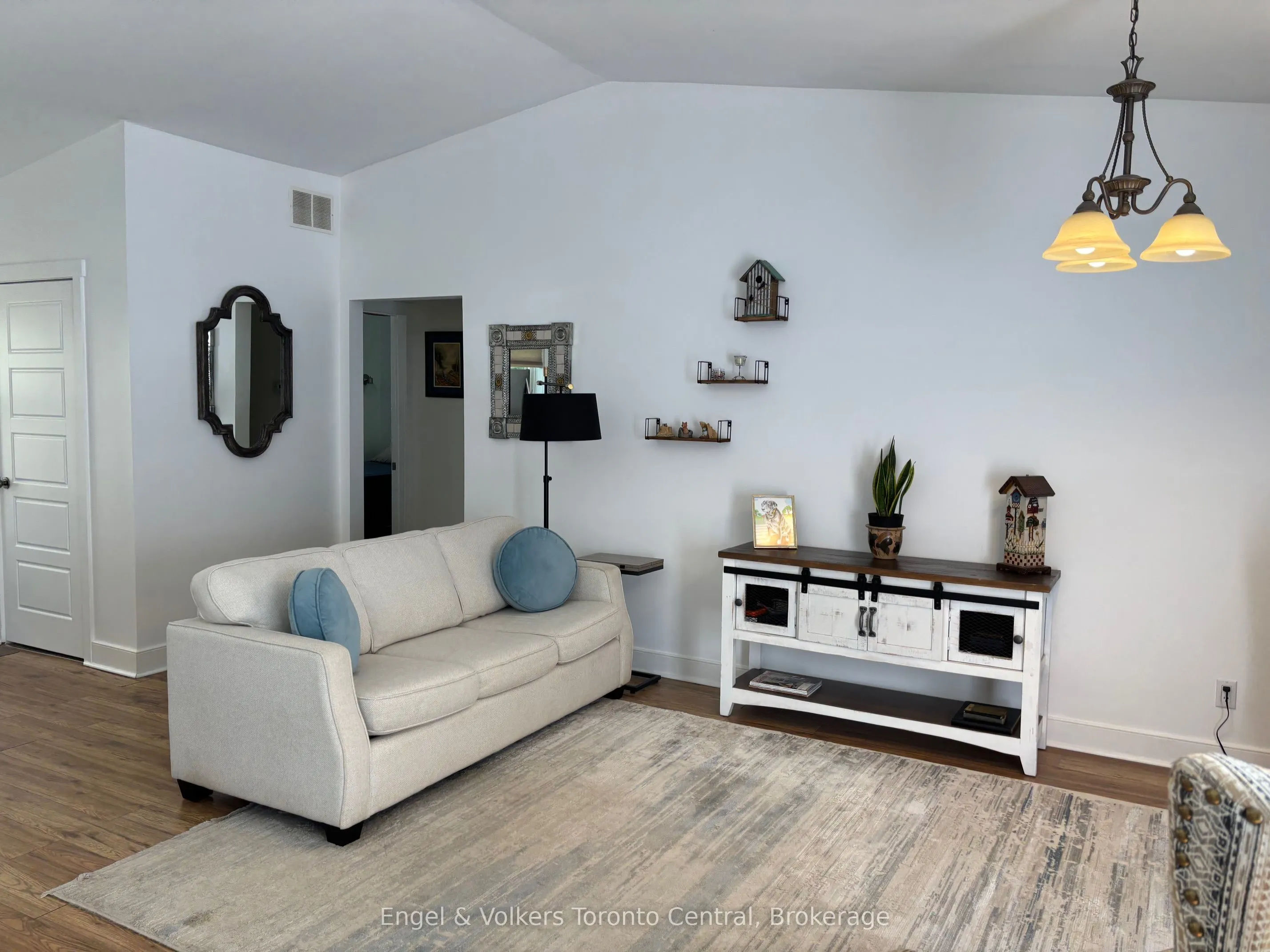 429 Oxbow Crescent, #17