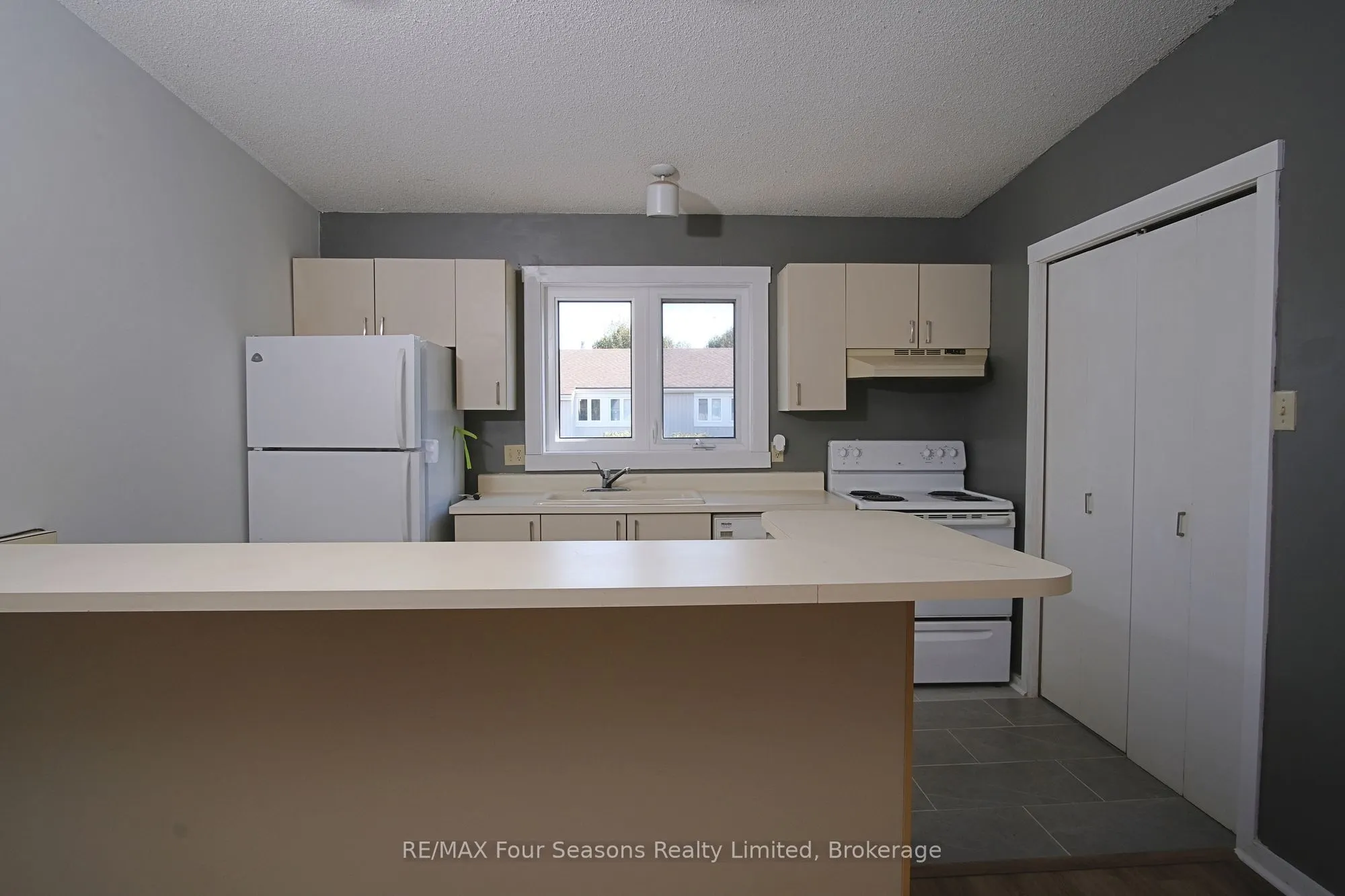 22 Dawson Drive, #534