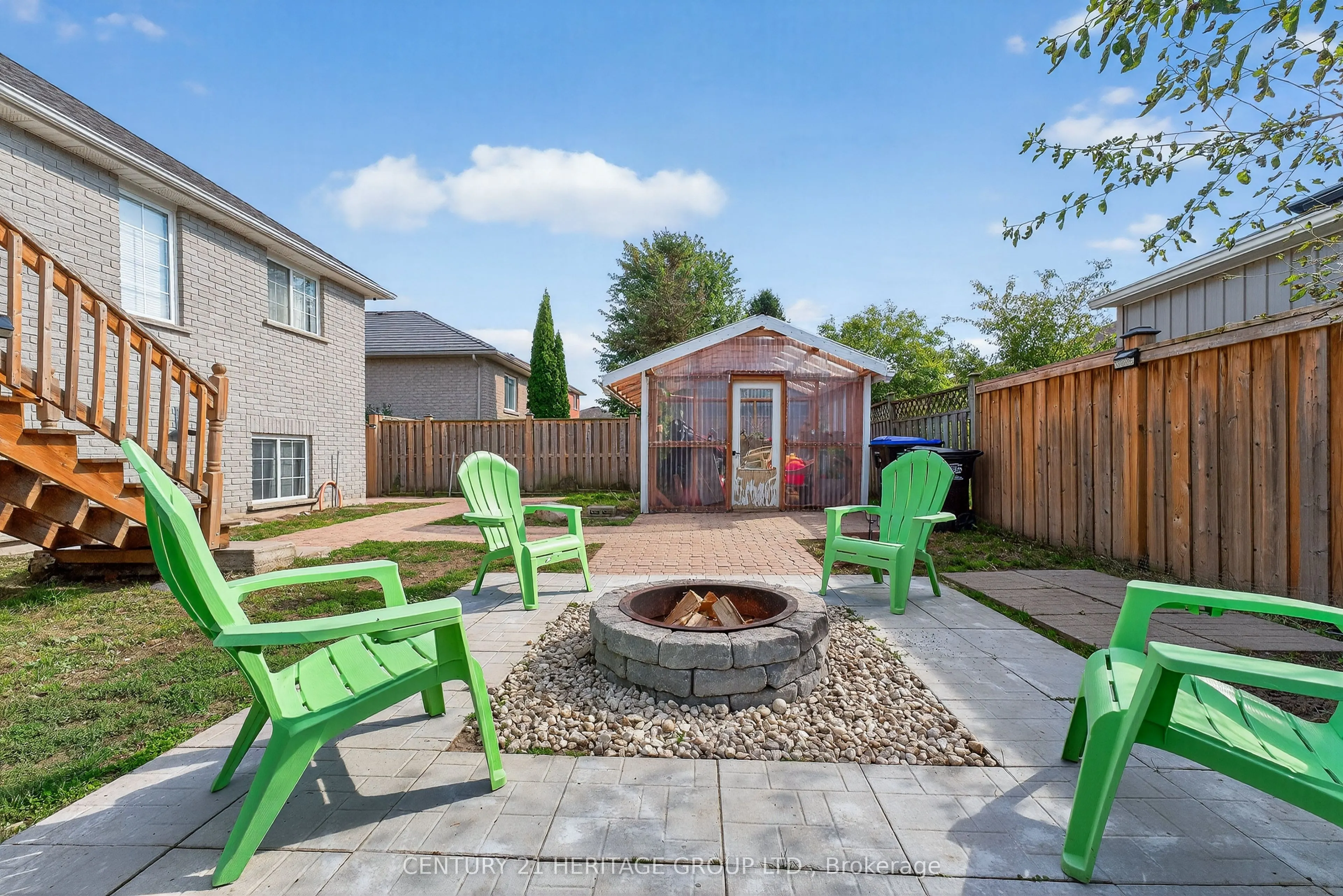 250 Kathleen Crescent