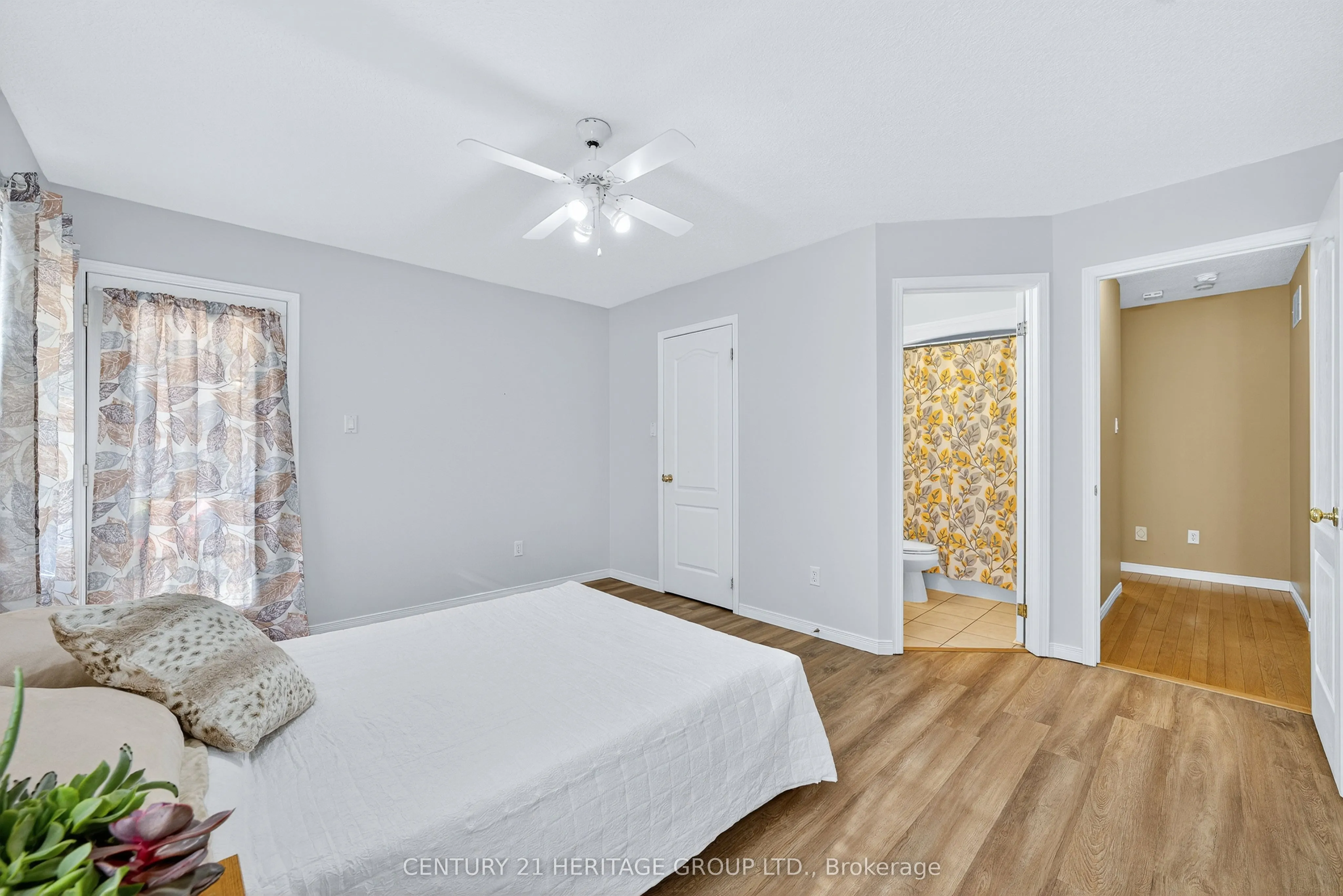 250 Kathleen Crescent