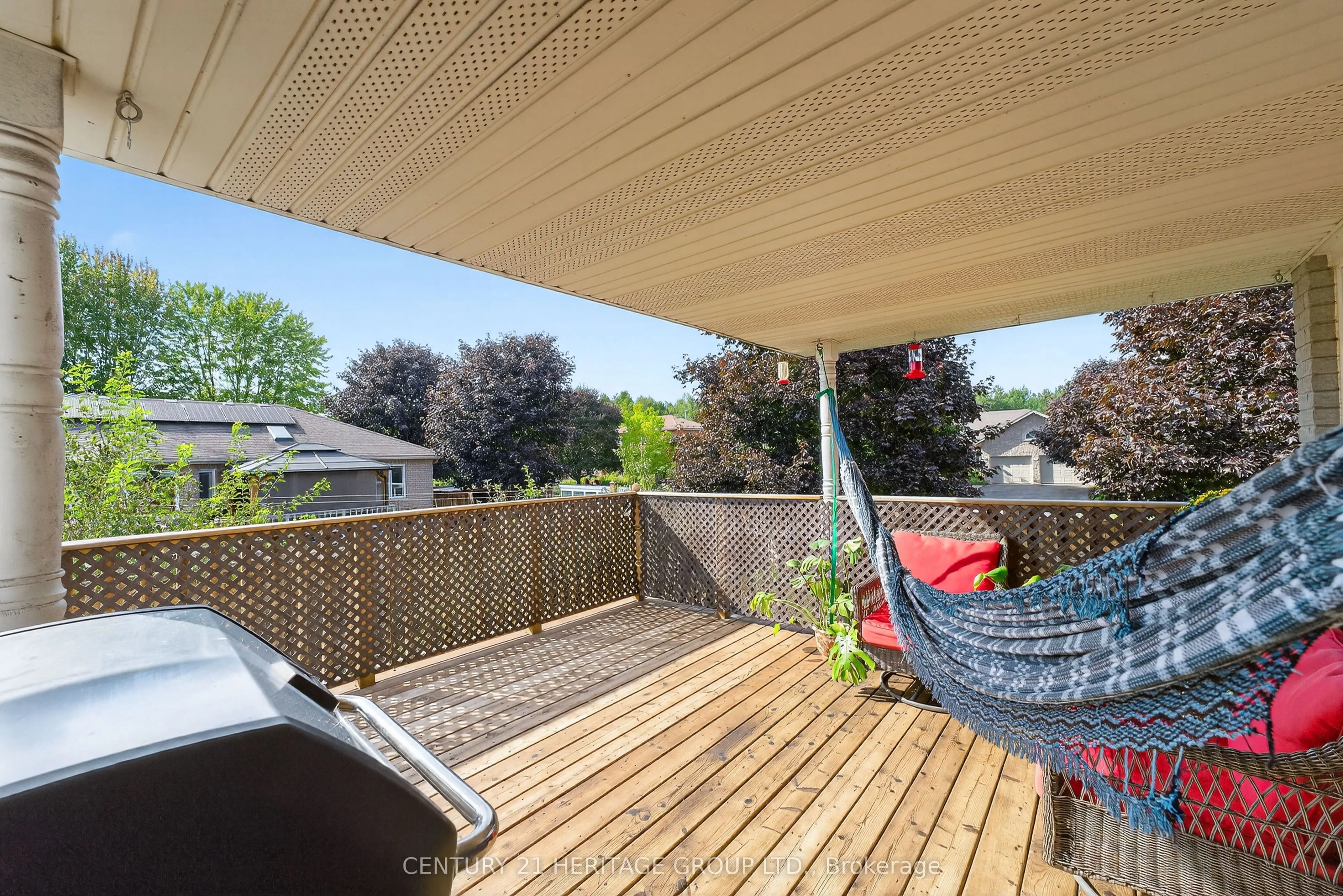 250 Kathleen Crescent