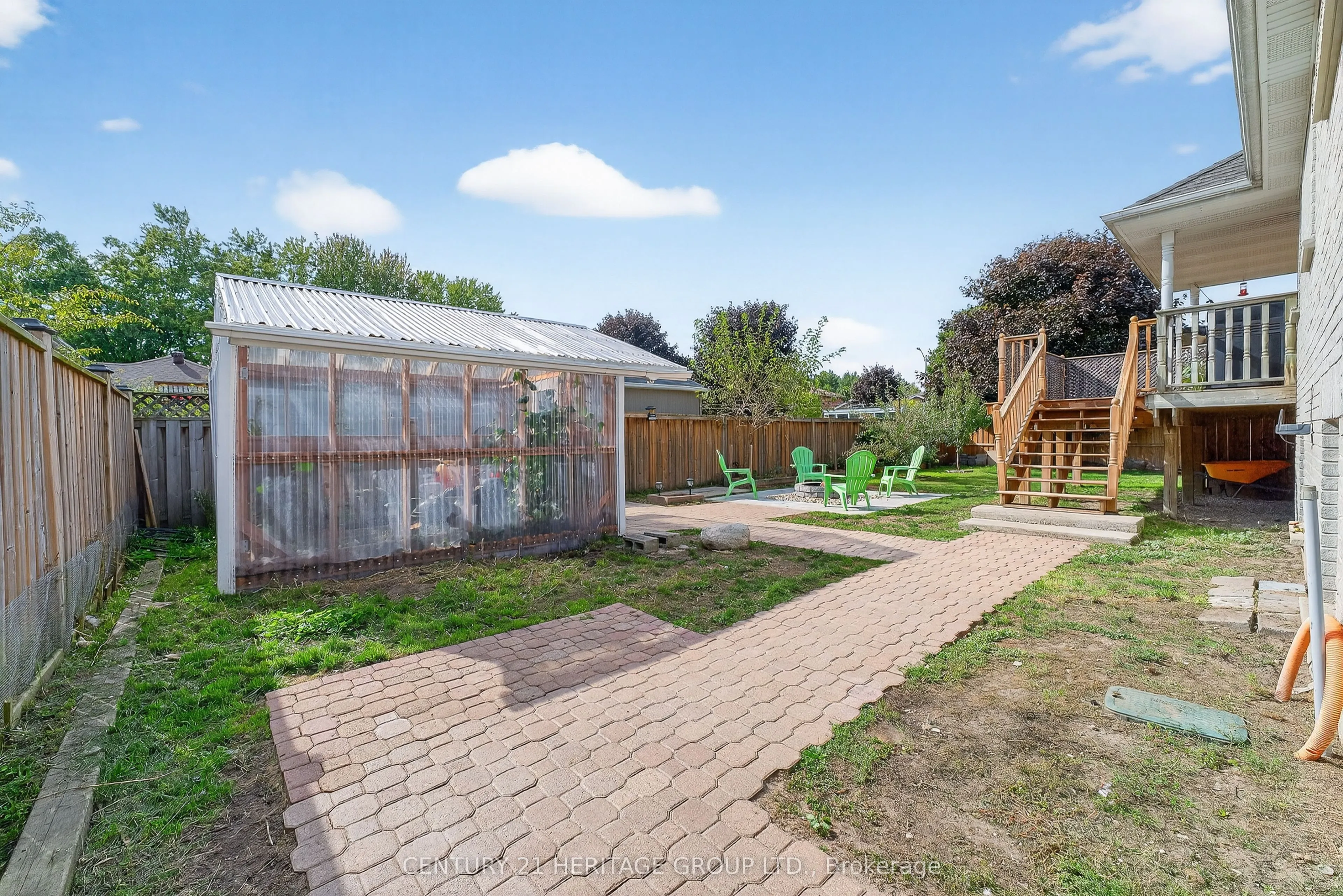 250 Kathleen Crescent