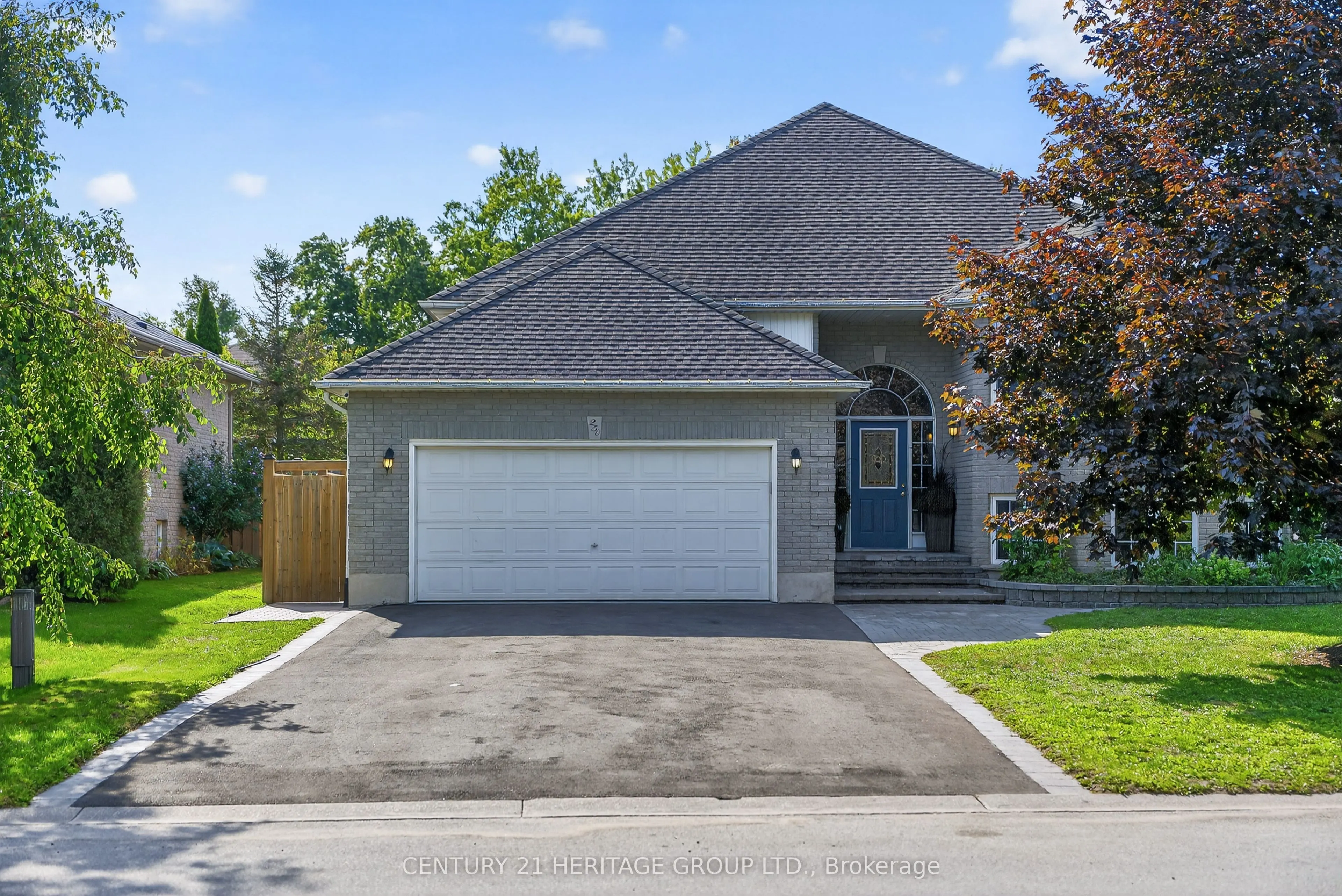 250 Kathleen Crescent