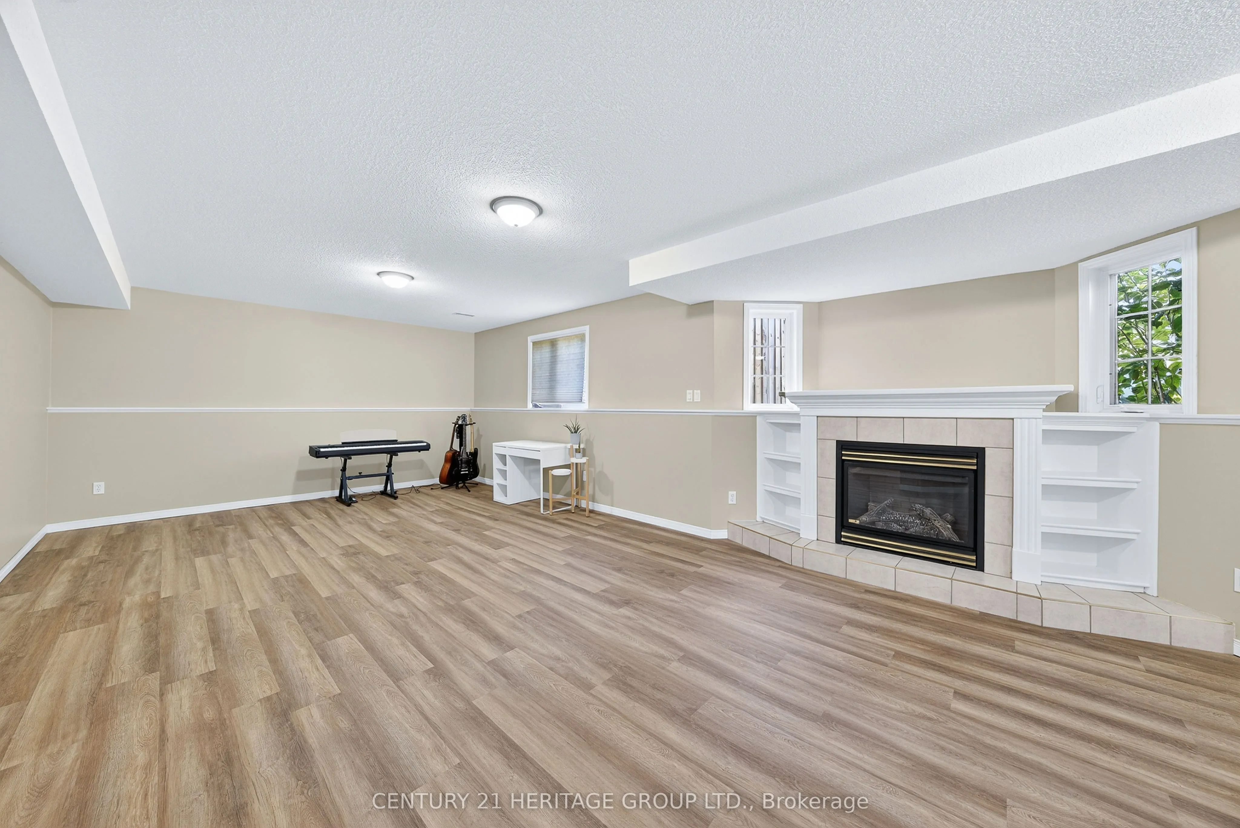 250 Kathleen Crescent