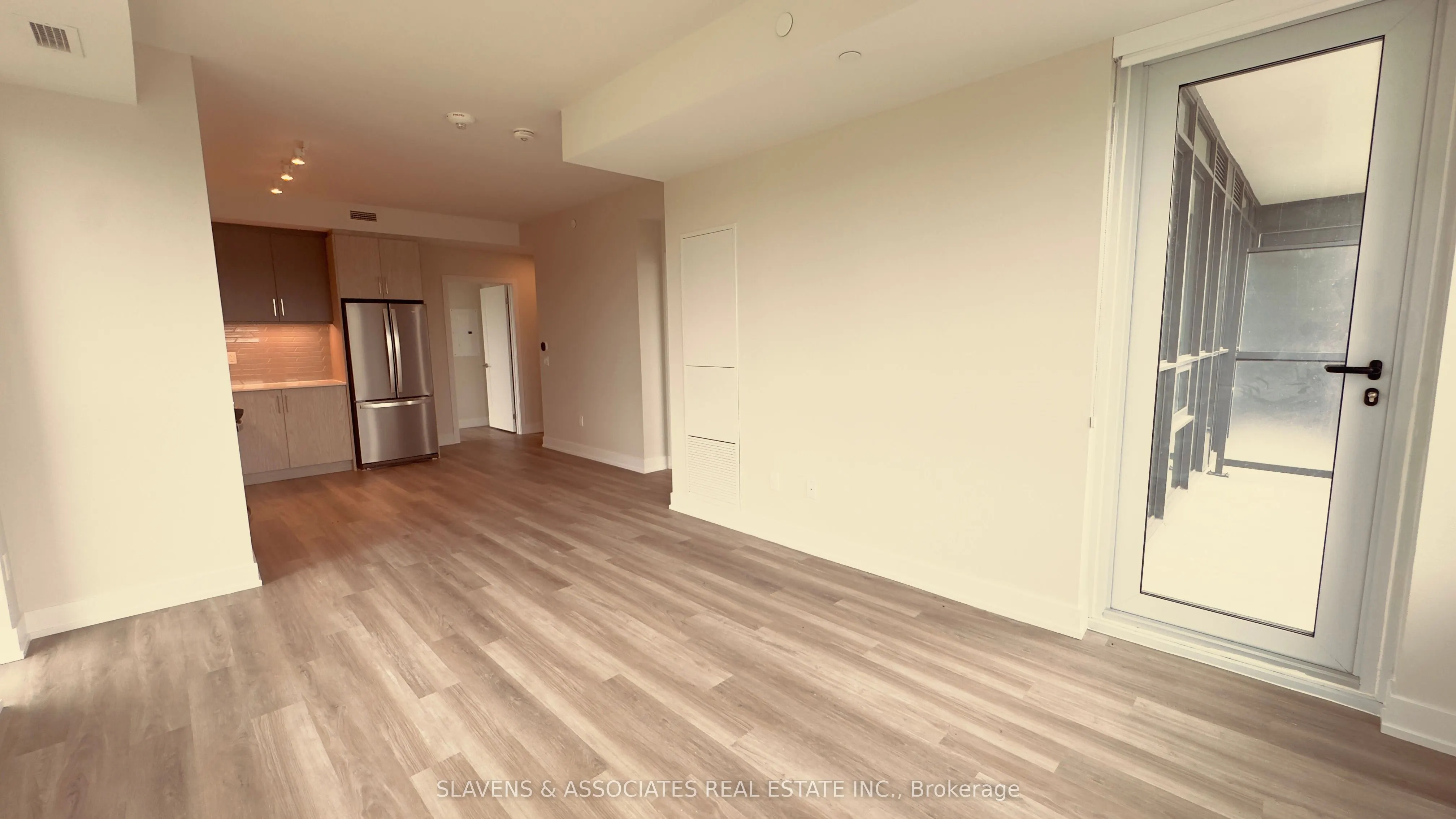 41 Johnson Street, #514