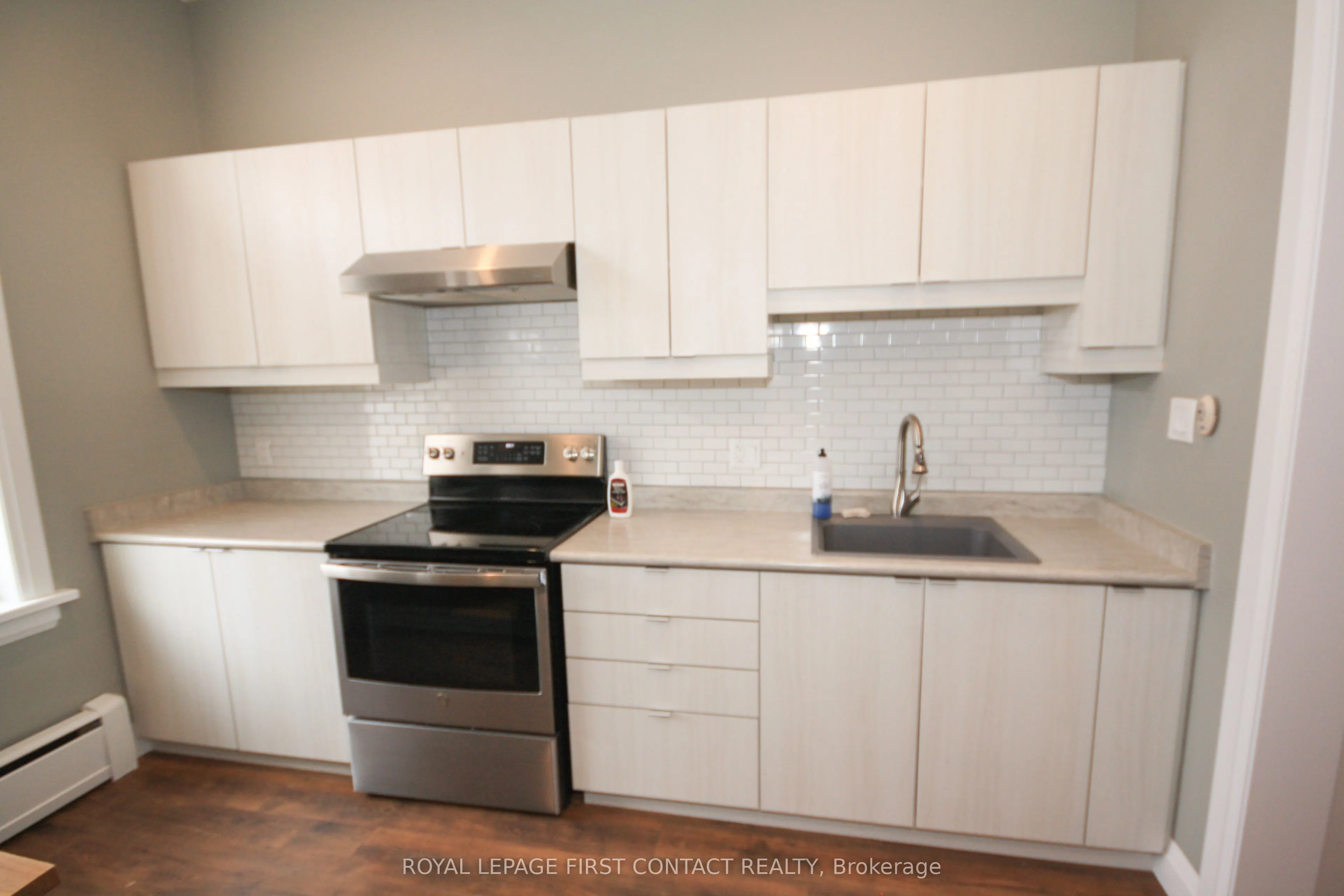 19 Peter Street S, #1