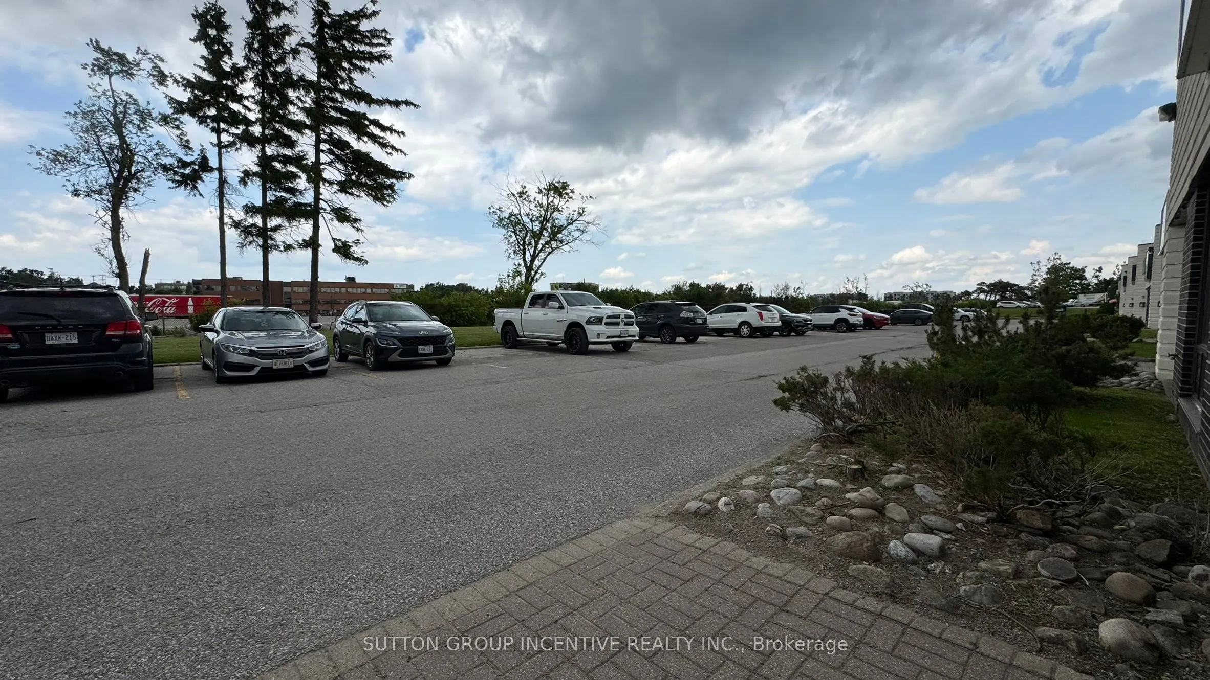 18 Alliance Boulevard, #8/9 & 10