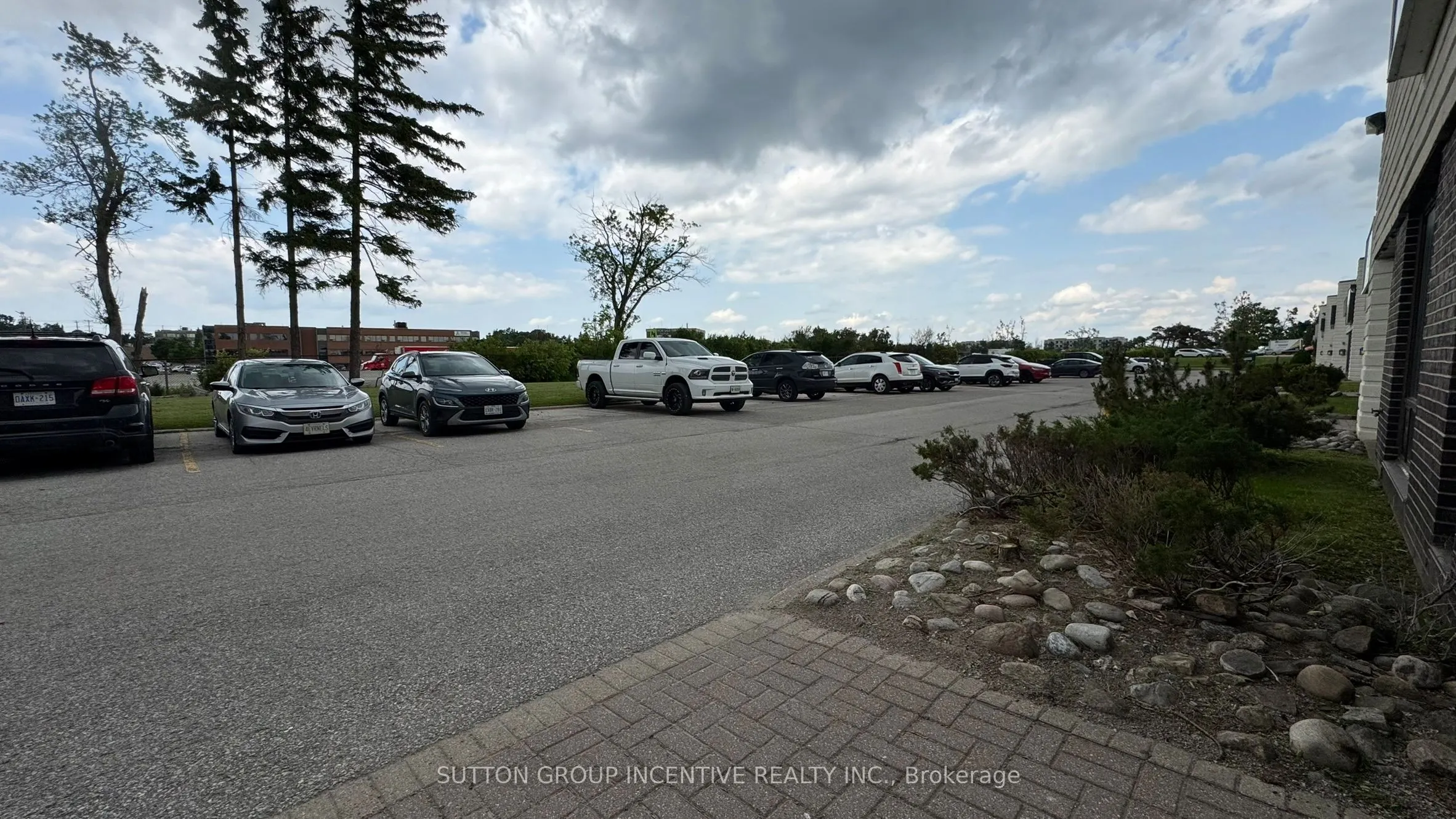 18 Alliance Boulevard, #8/9 & 10