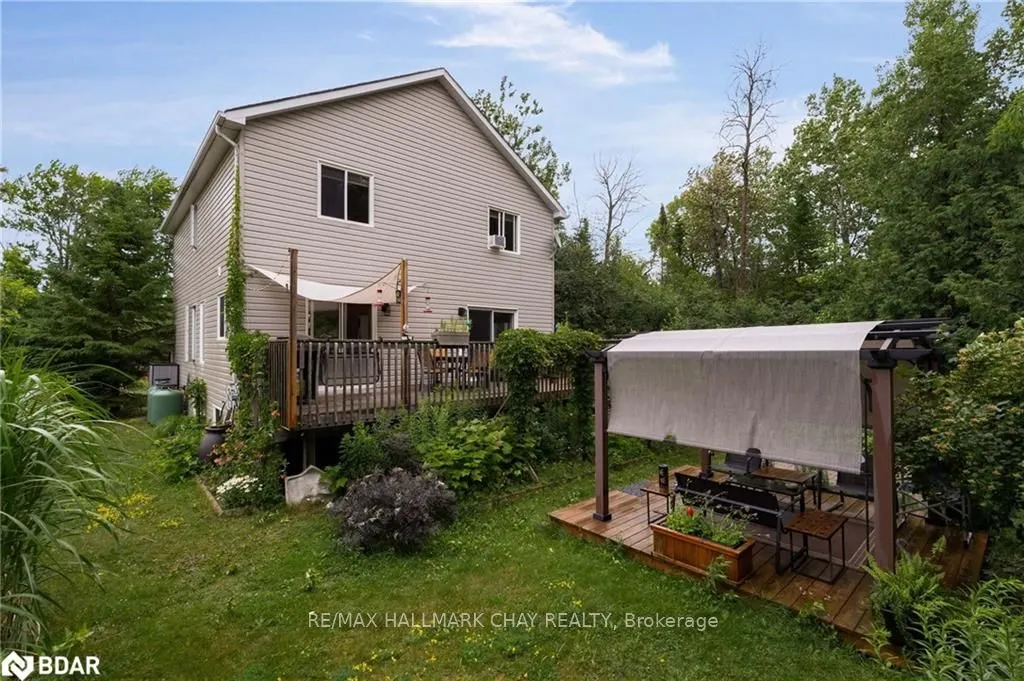 19 Constance Boulevard
