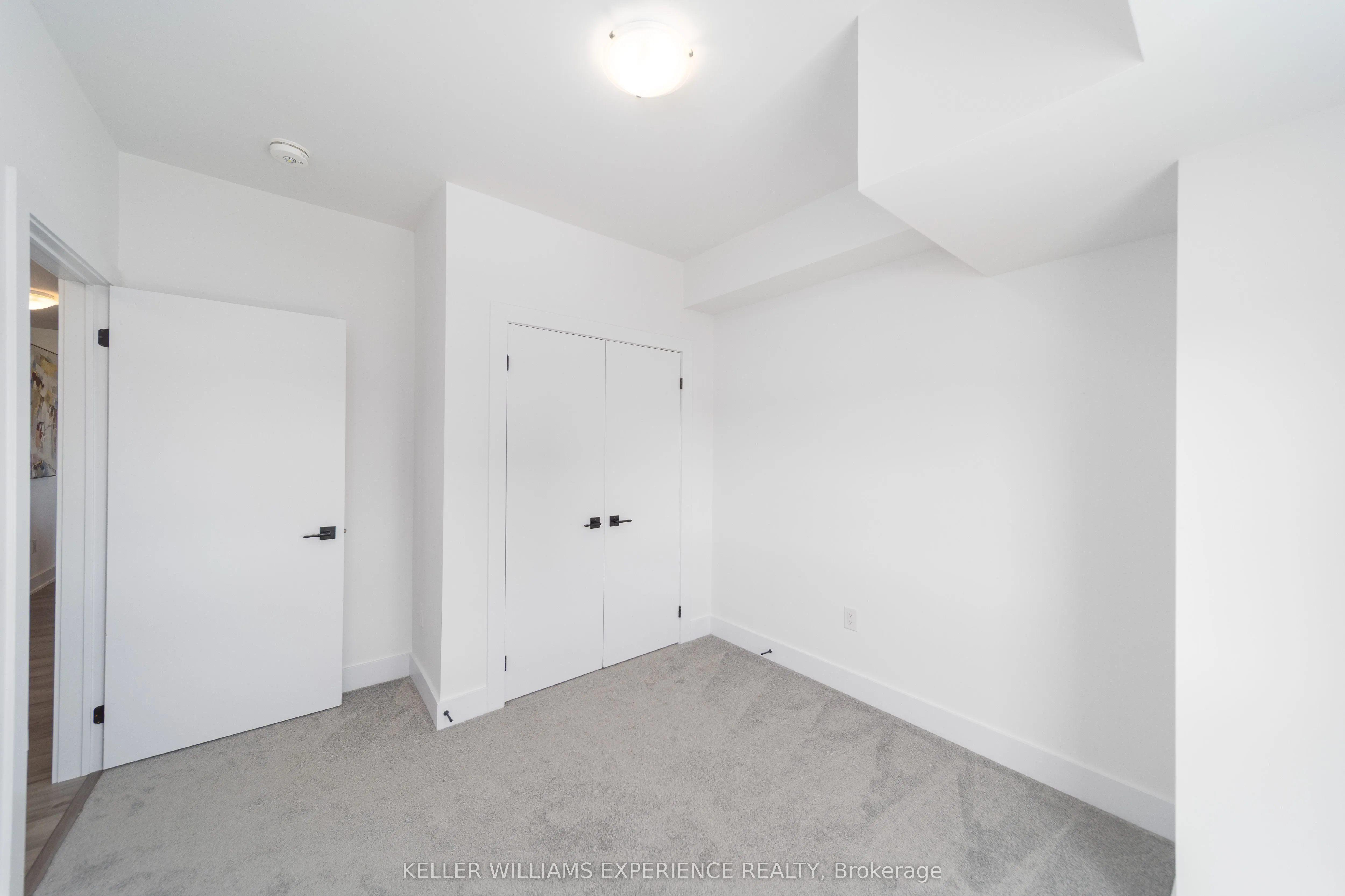 8 Culinary Lane, #401