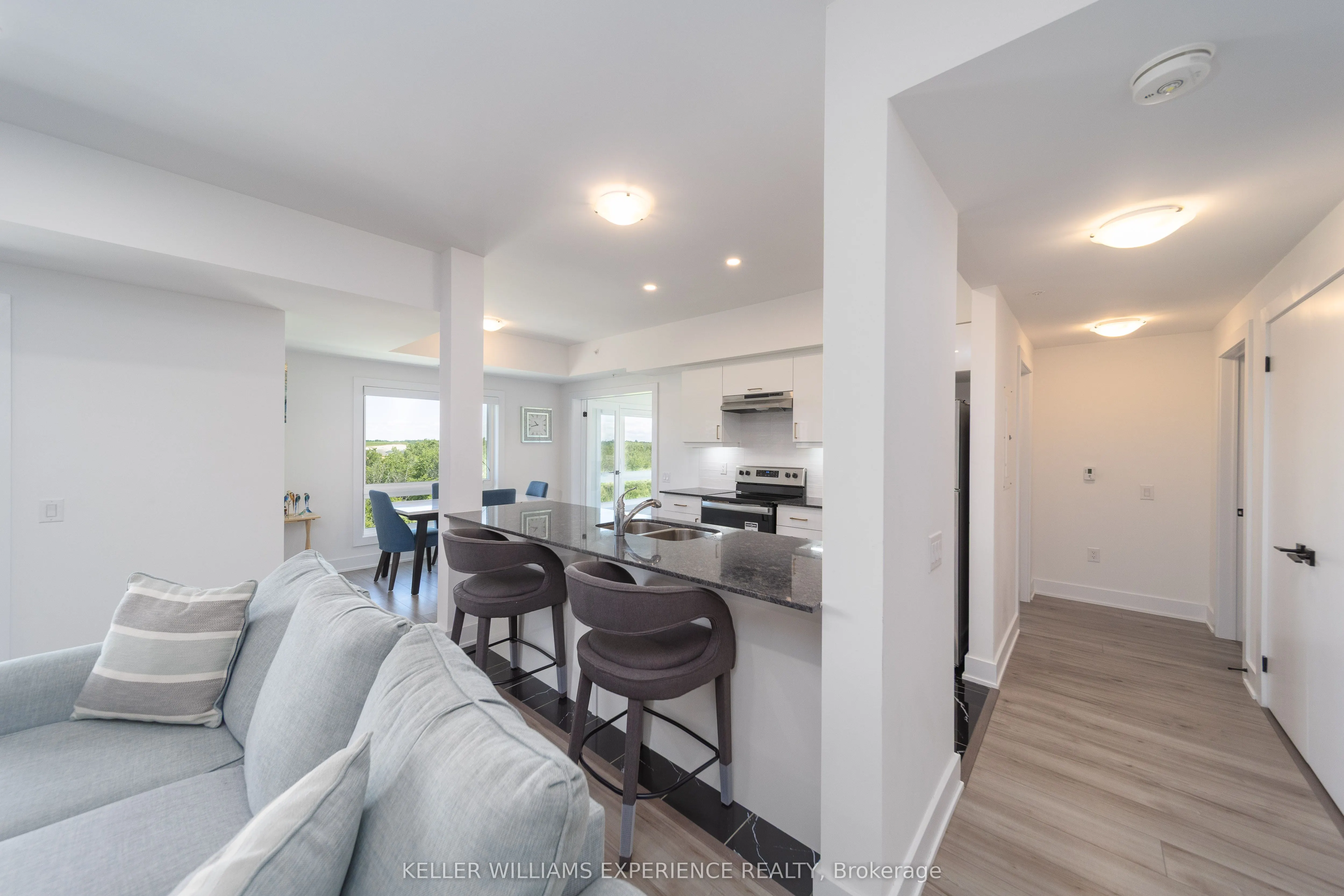 8 Culinary Lane, #401