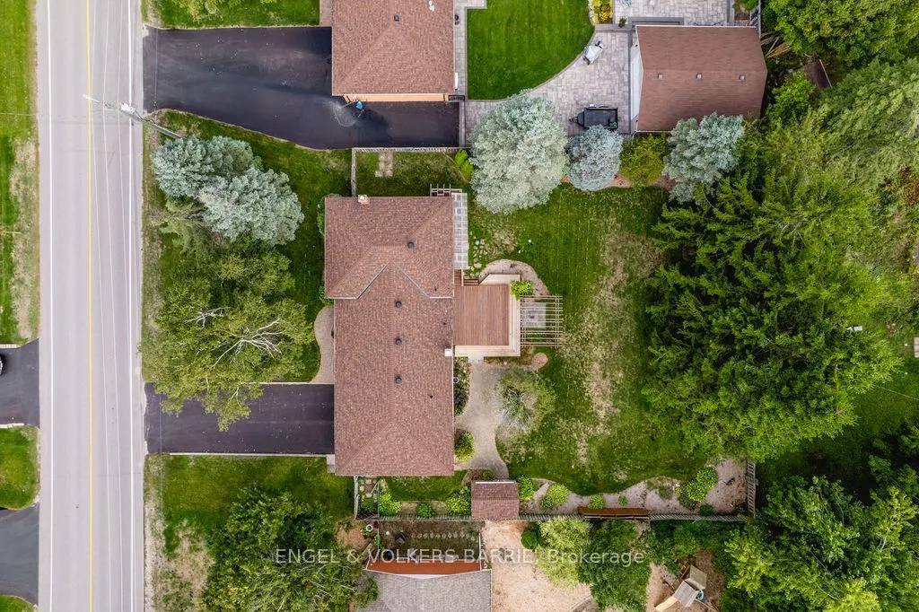 1243 St. Vincent Street
