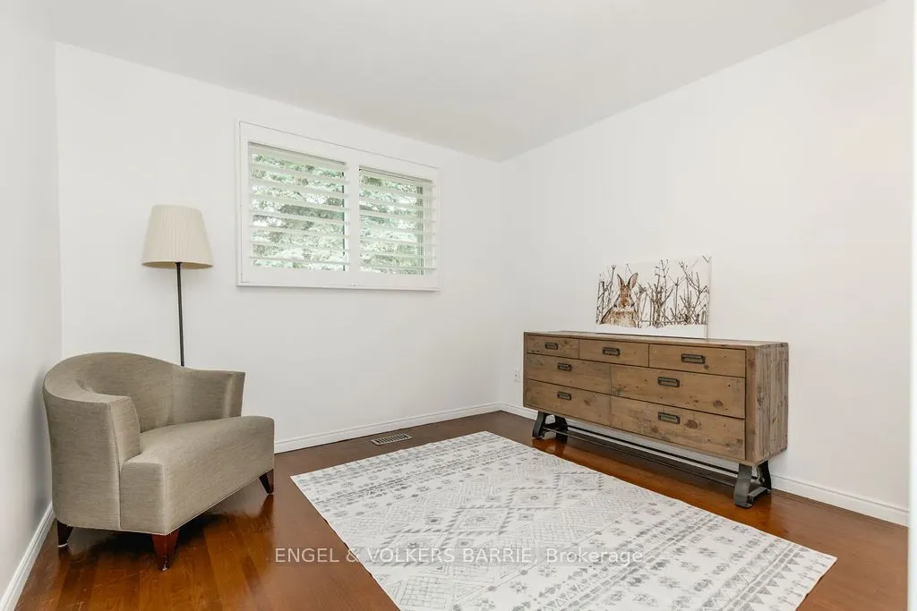 1243 St. Vincent Street