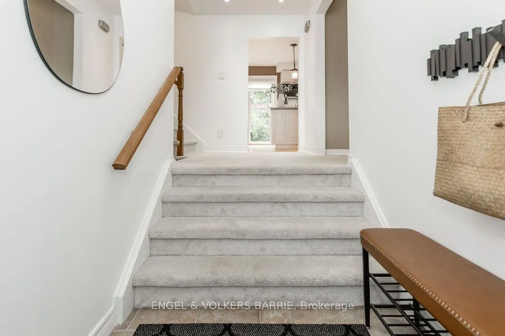 1243 St. Vincent Street