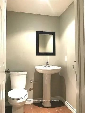 10 Jessica Drive